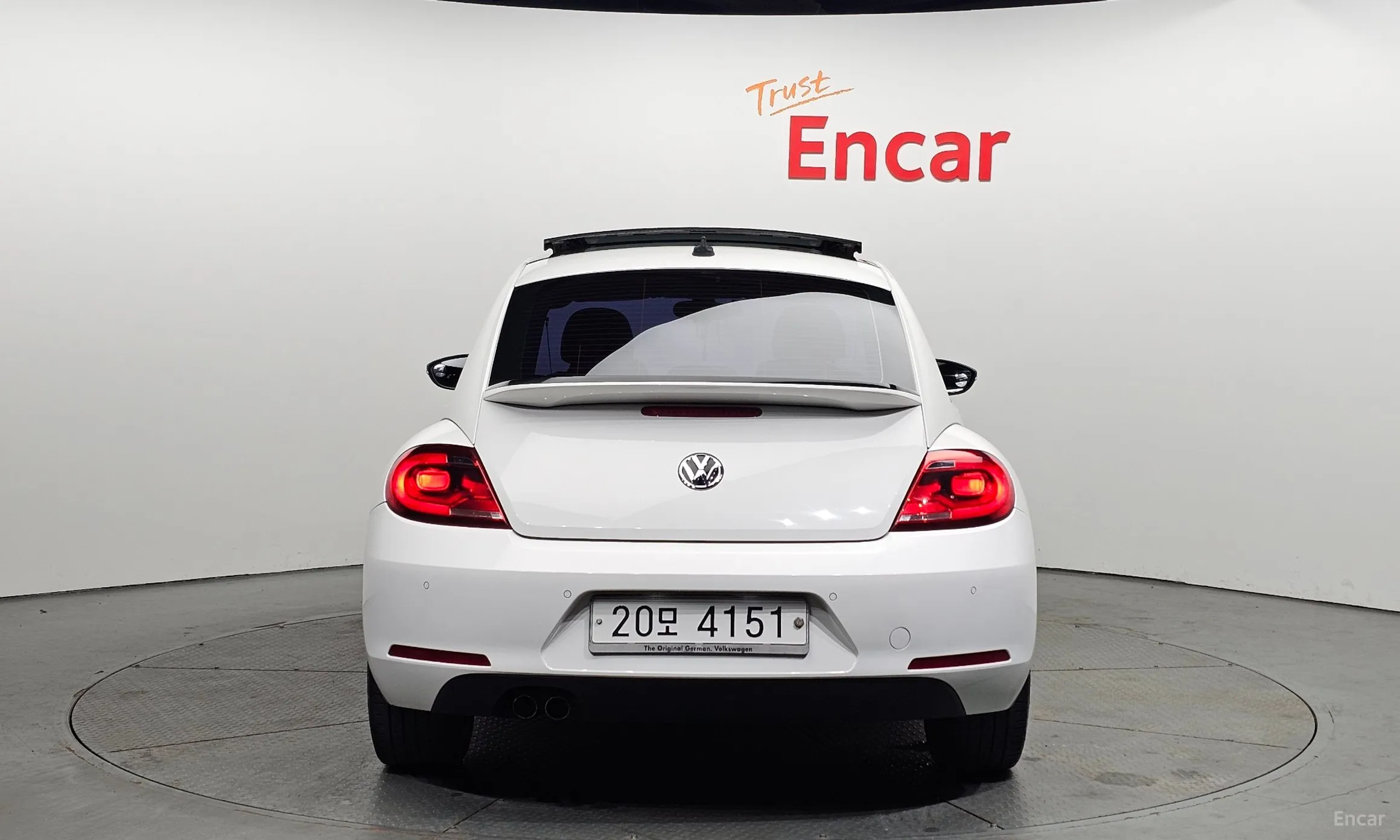 Volkswagen The Beetle превью 3
