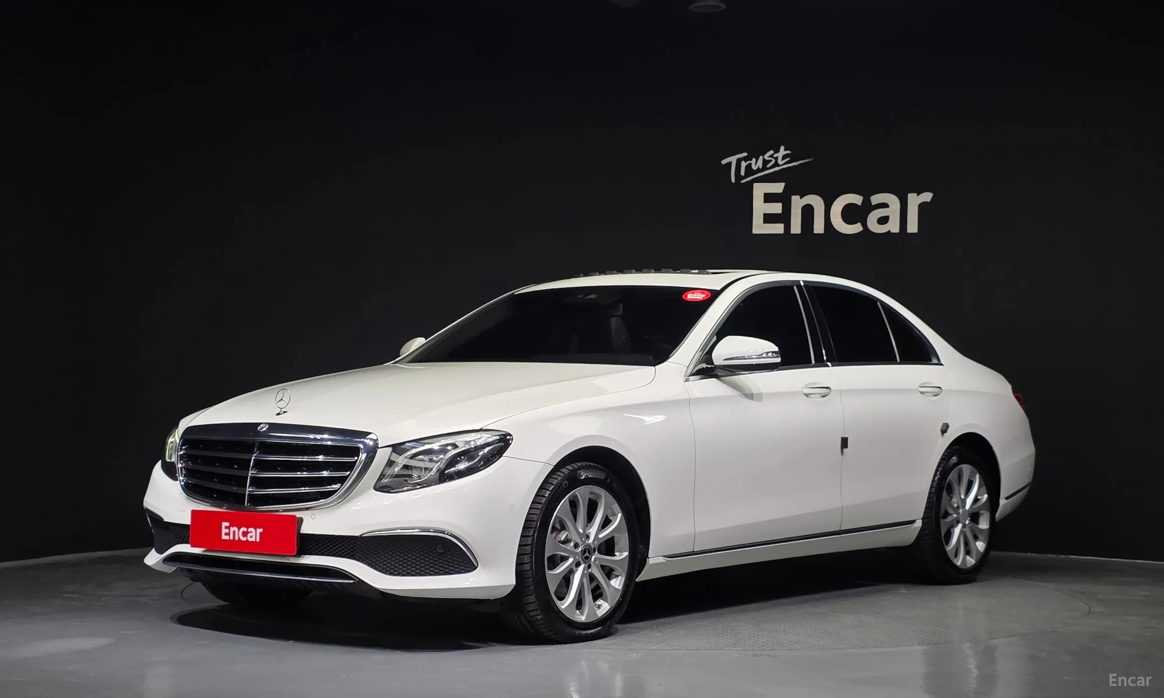 Mercedes Benz E-Class W213