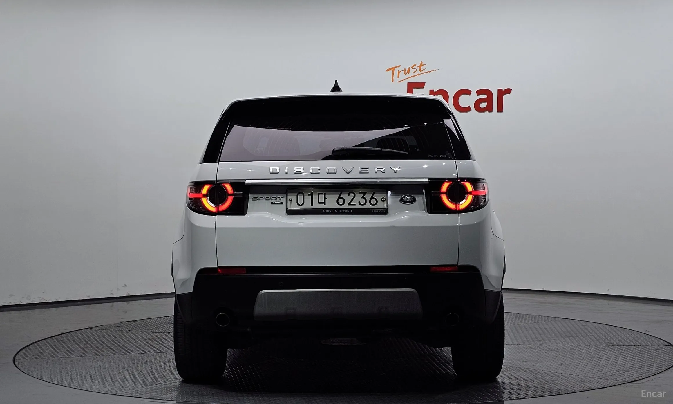 Land Rover Discovery Sports превью 3