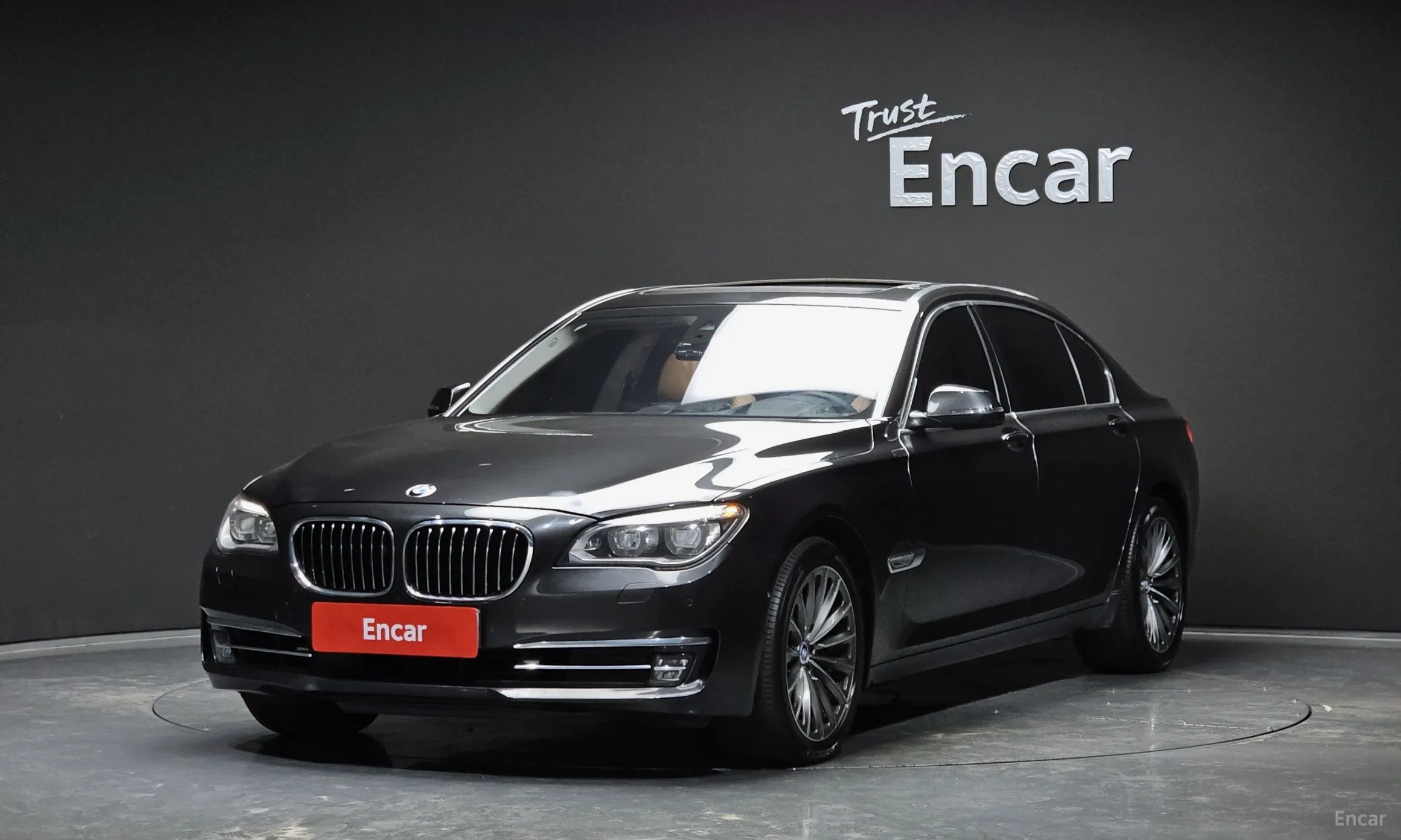 7 Series (F01)