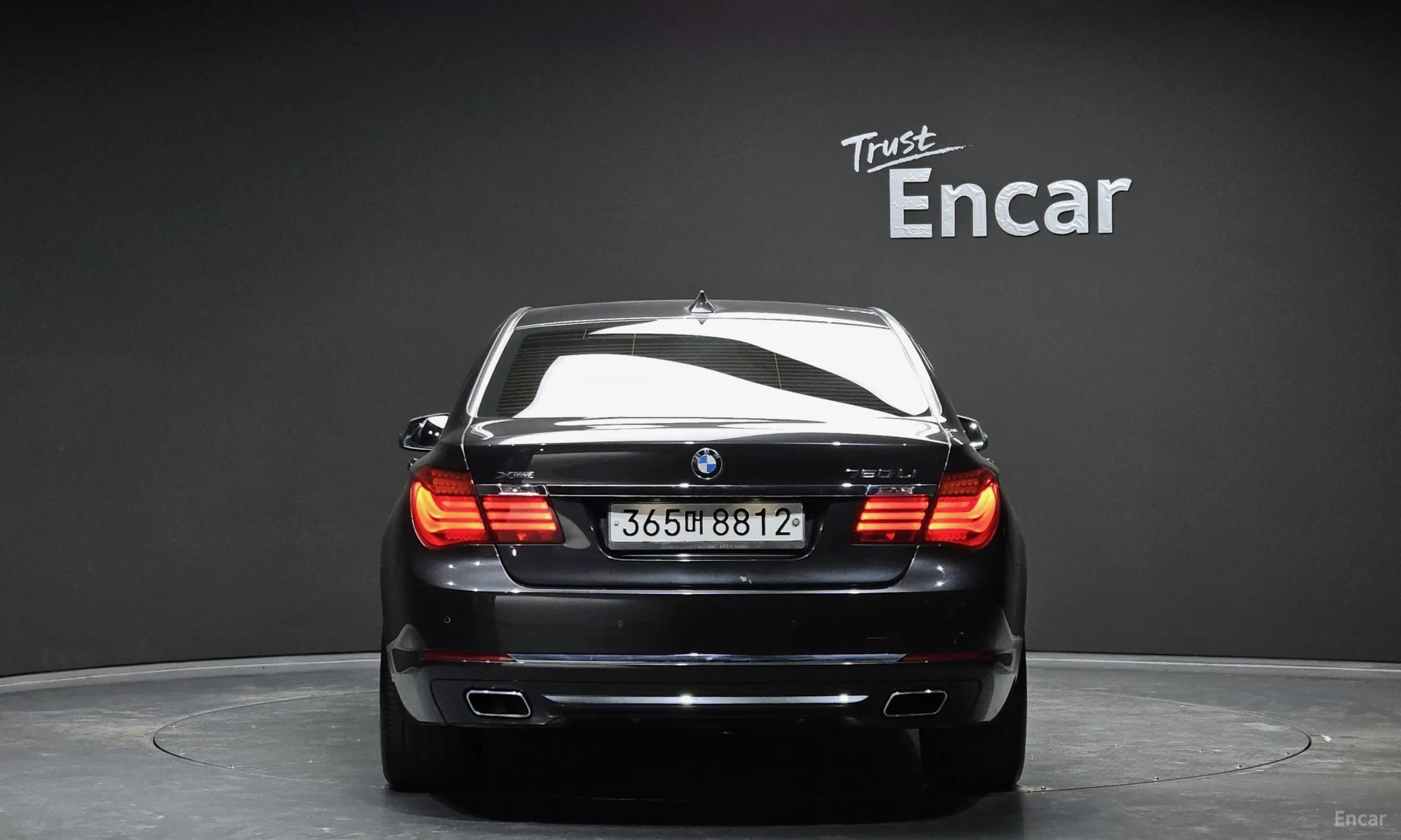 BMW 7 Series (F01) превью 3