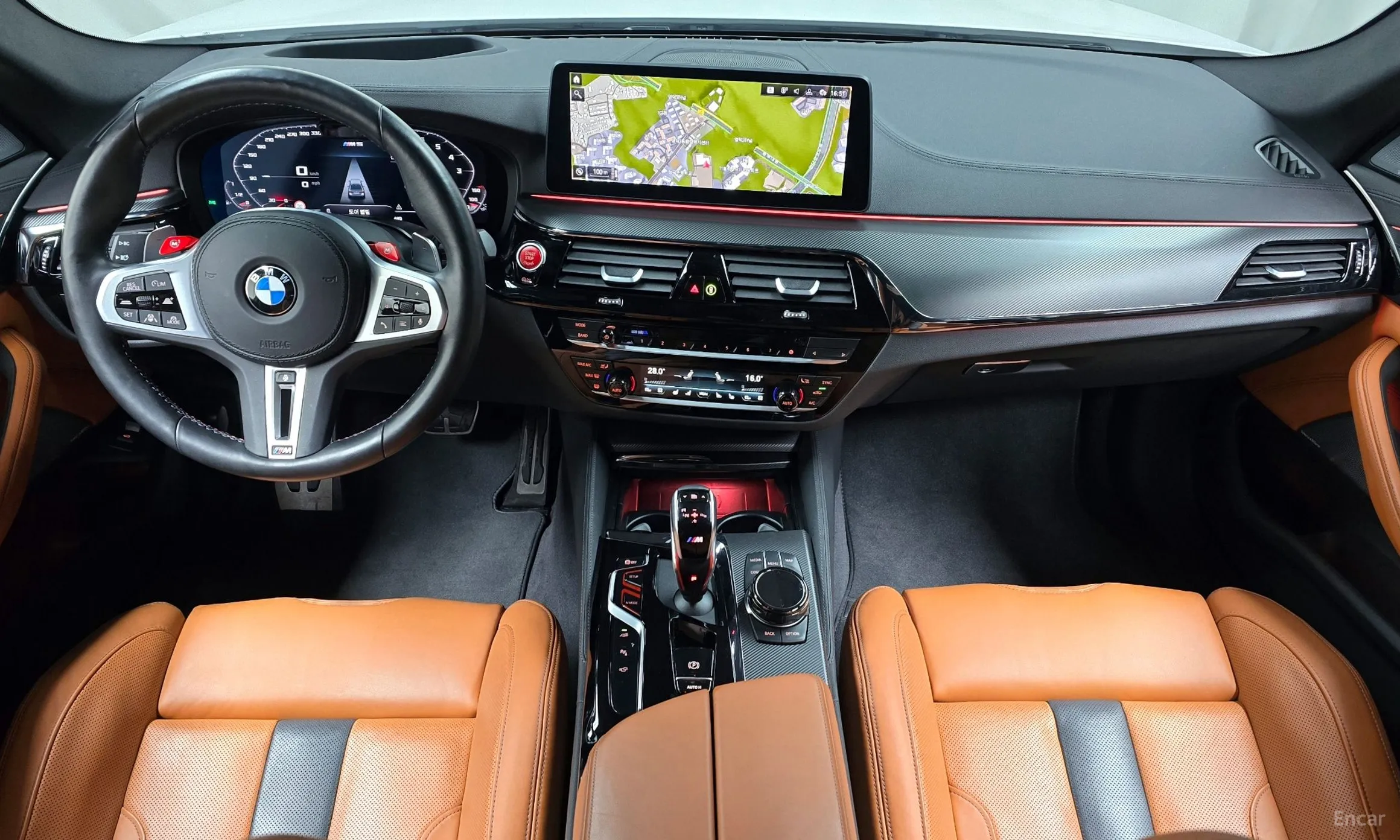 BMW M5 (F90) превью 4