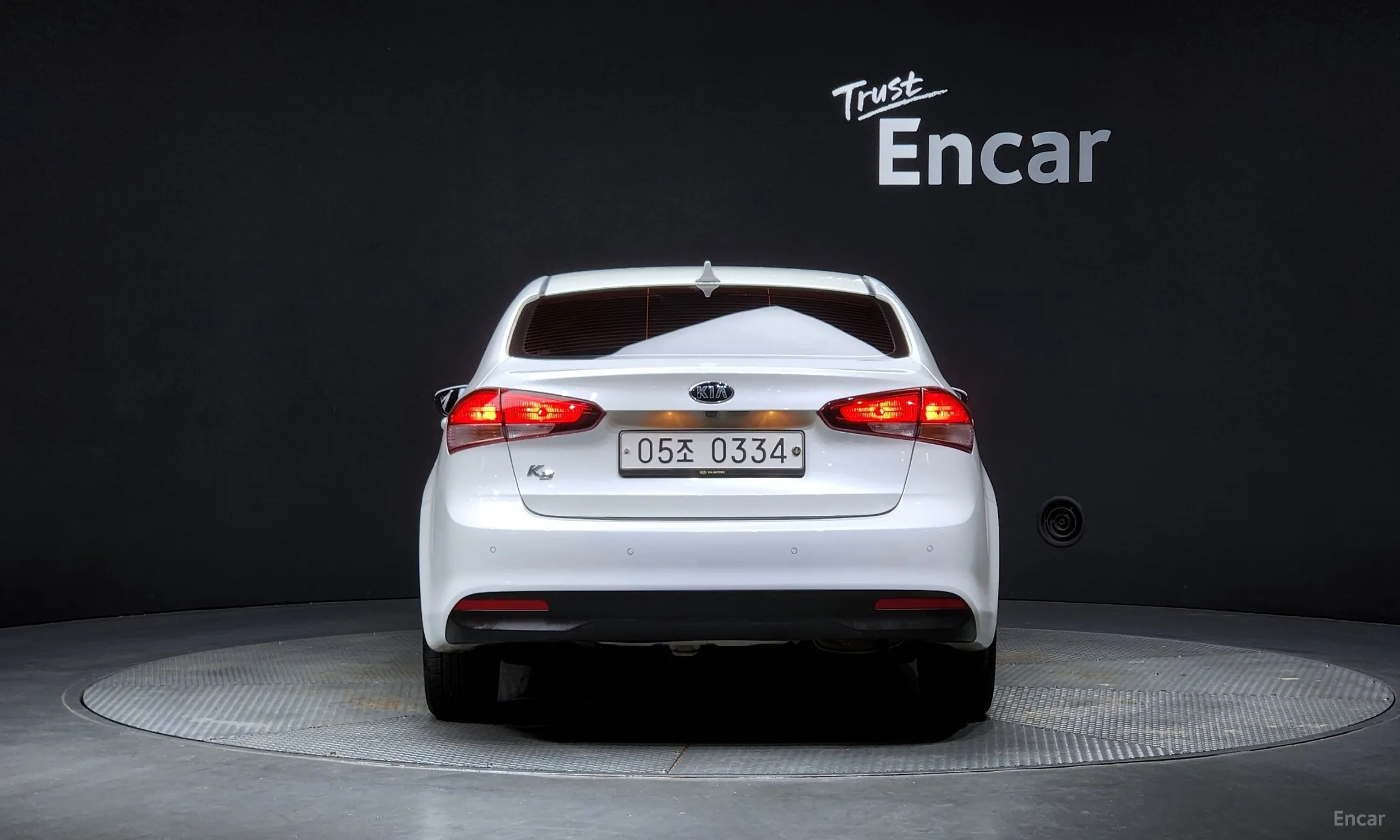 Kia K3 превью 3