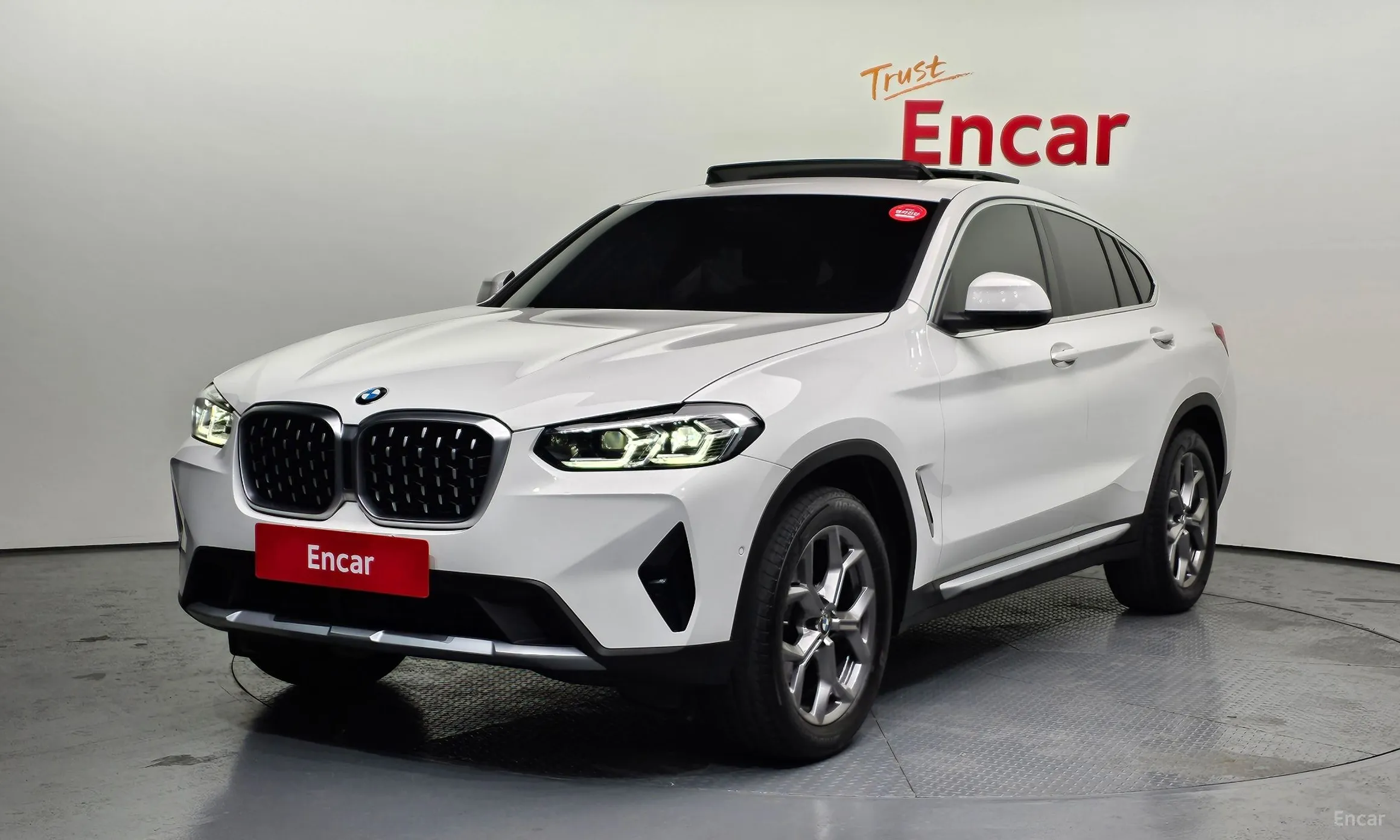 X4 (G02)
