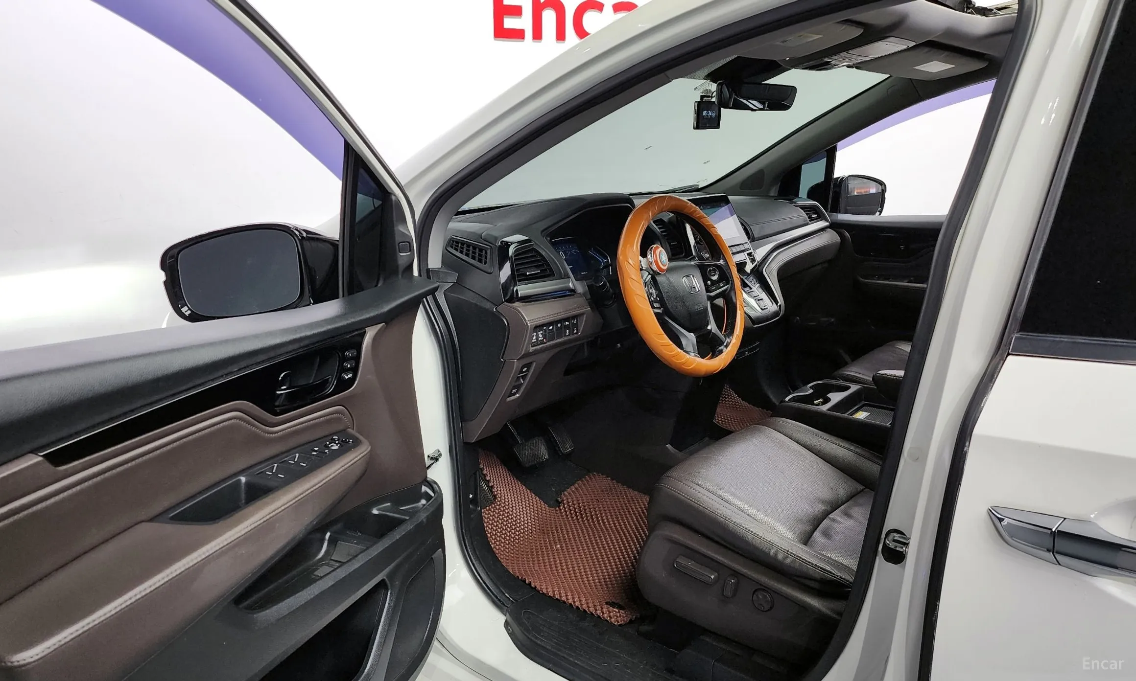 Honda Odyssey превью 10