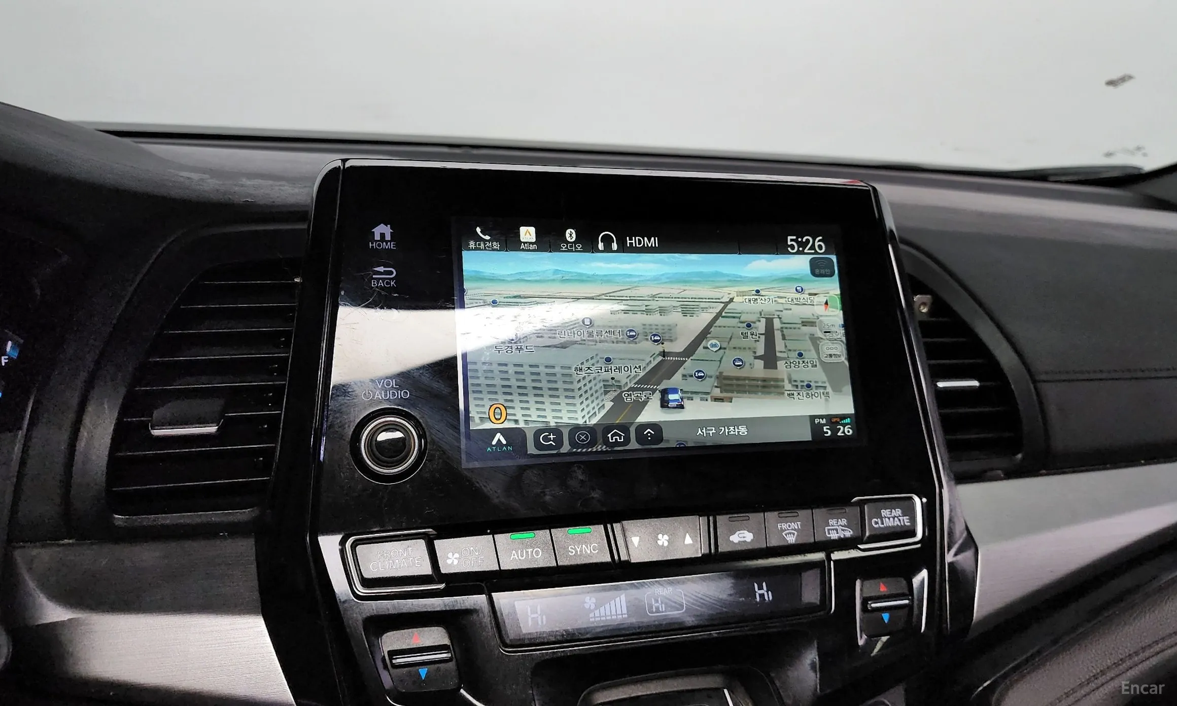 Honda Odyssey превью 14