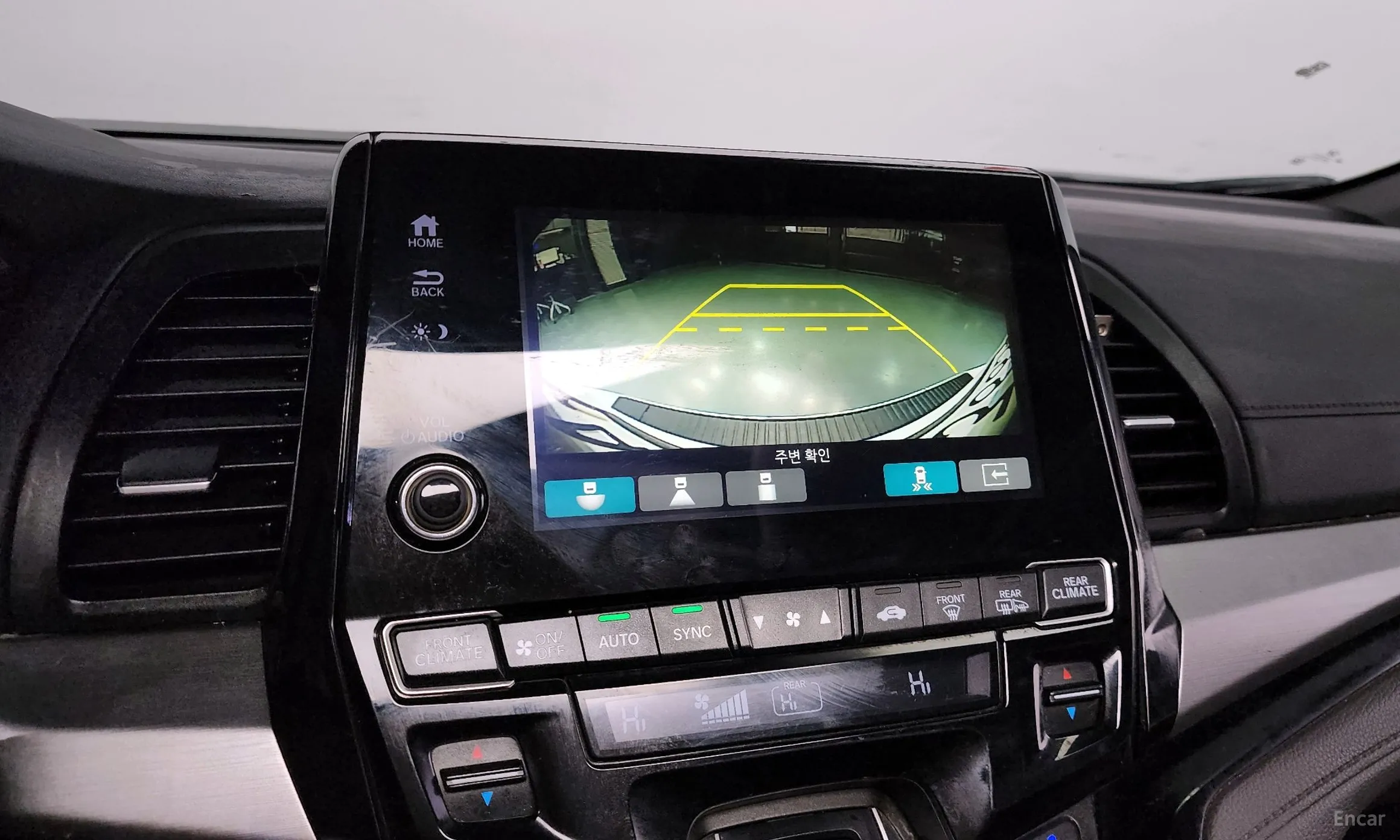 Honda Odyssey превью 15