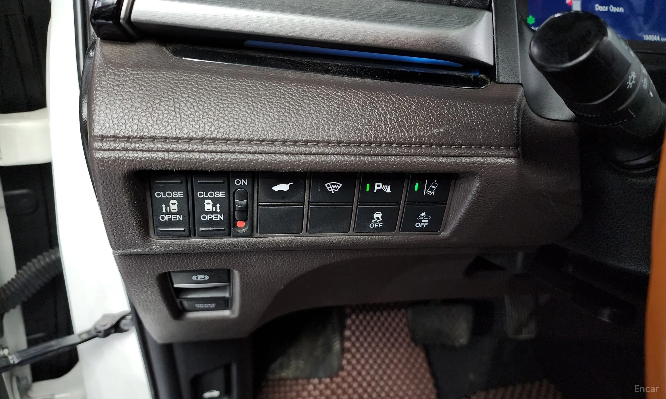 Honda Odyssey превью 17