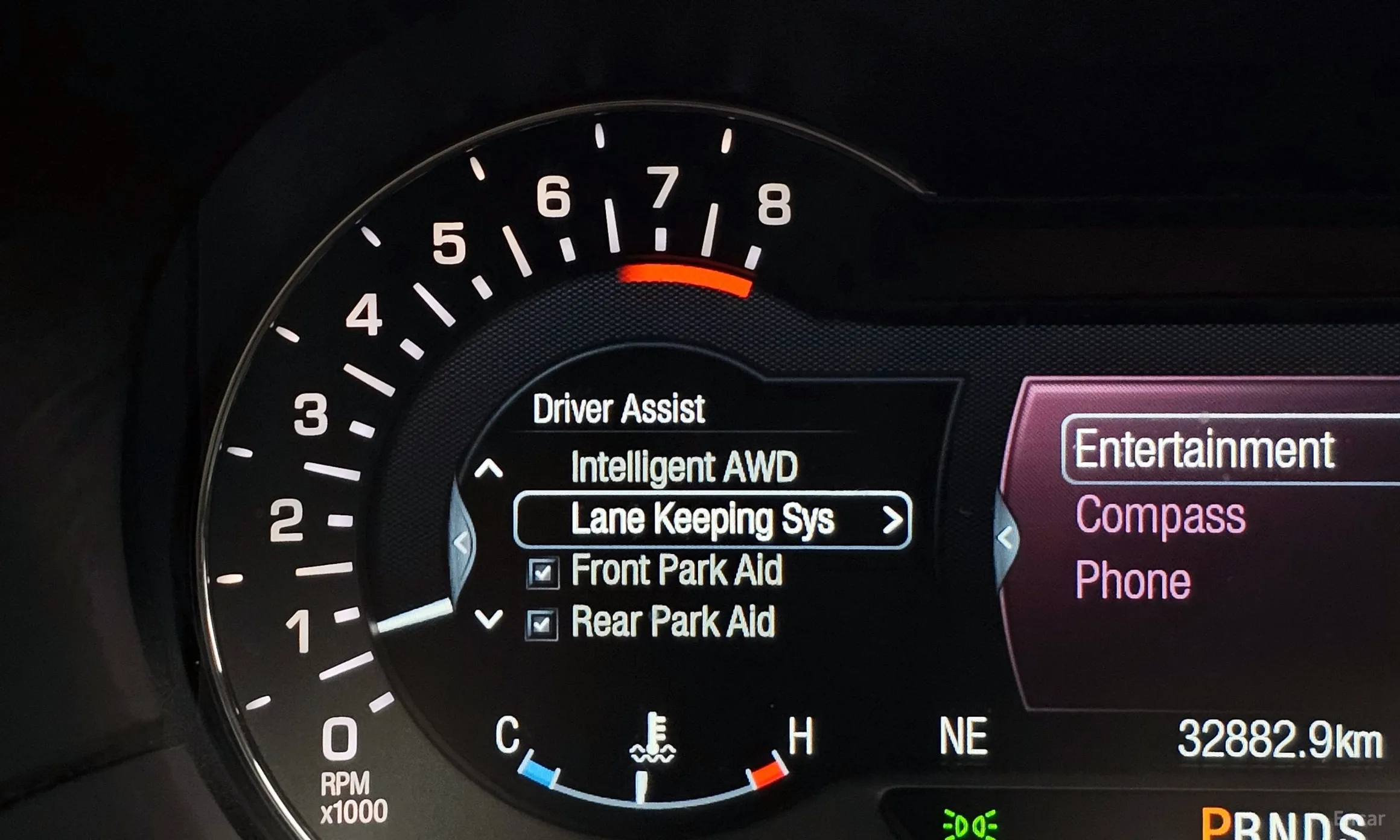 Lincoln MKC превью 17
