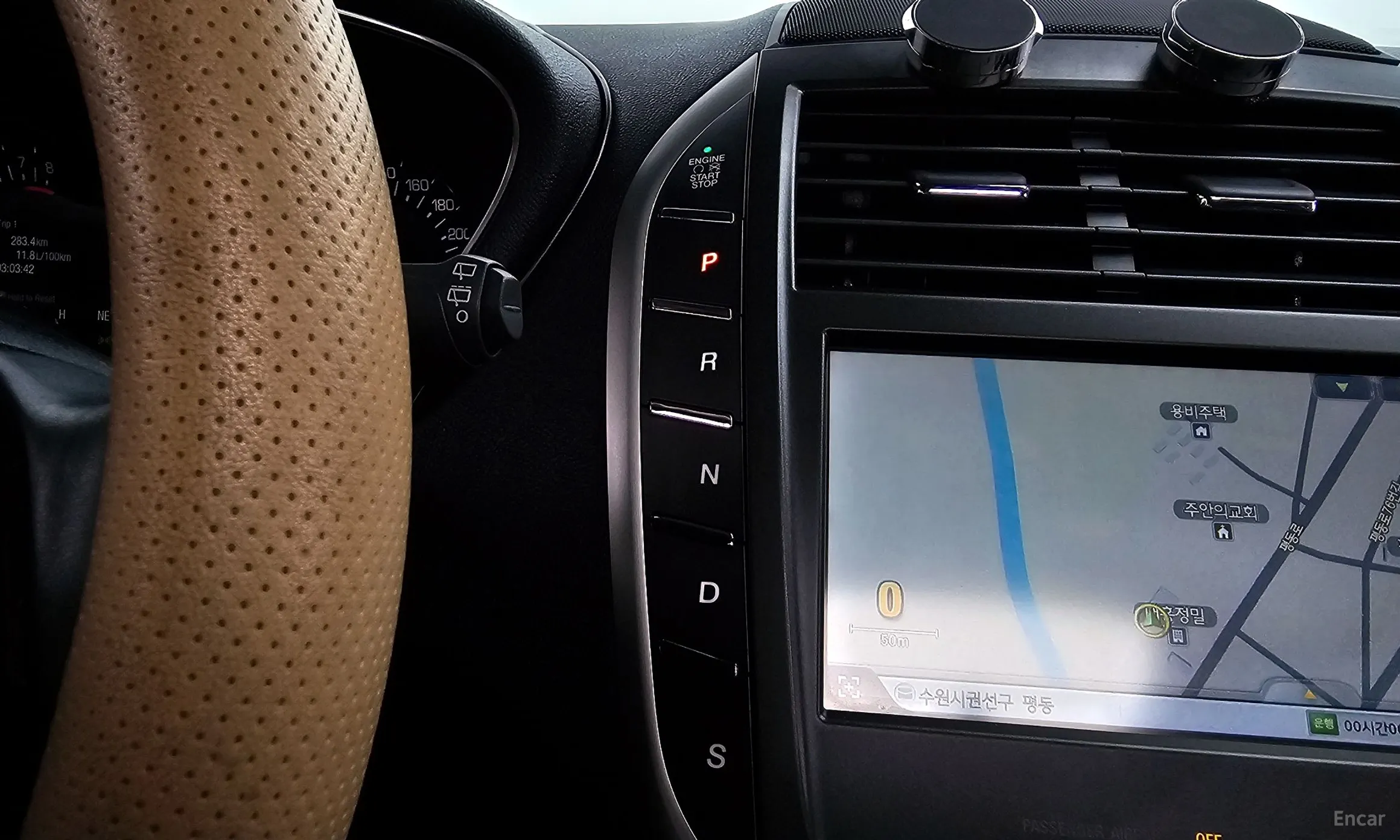 Lincoln MKC превью 9