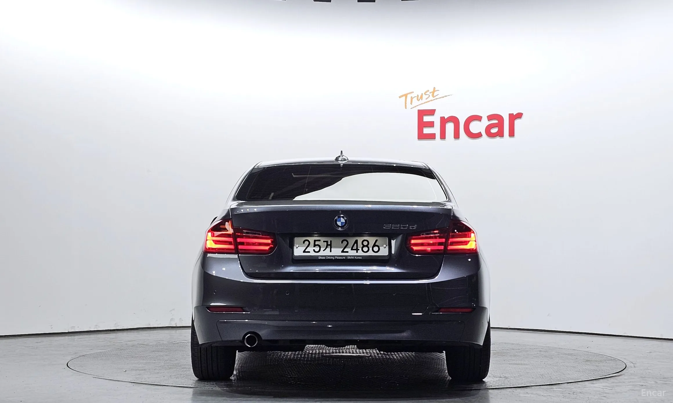 BMW 3 Series (F30) превью 3
