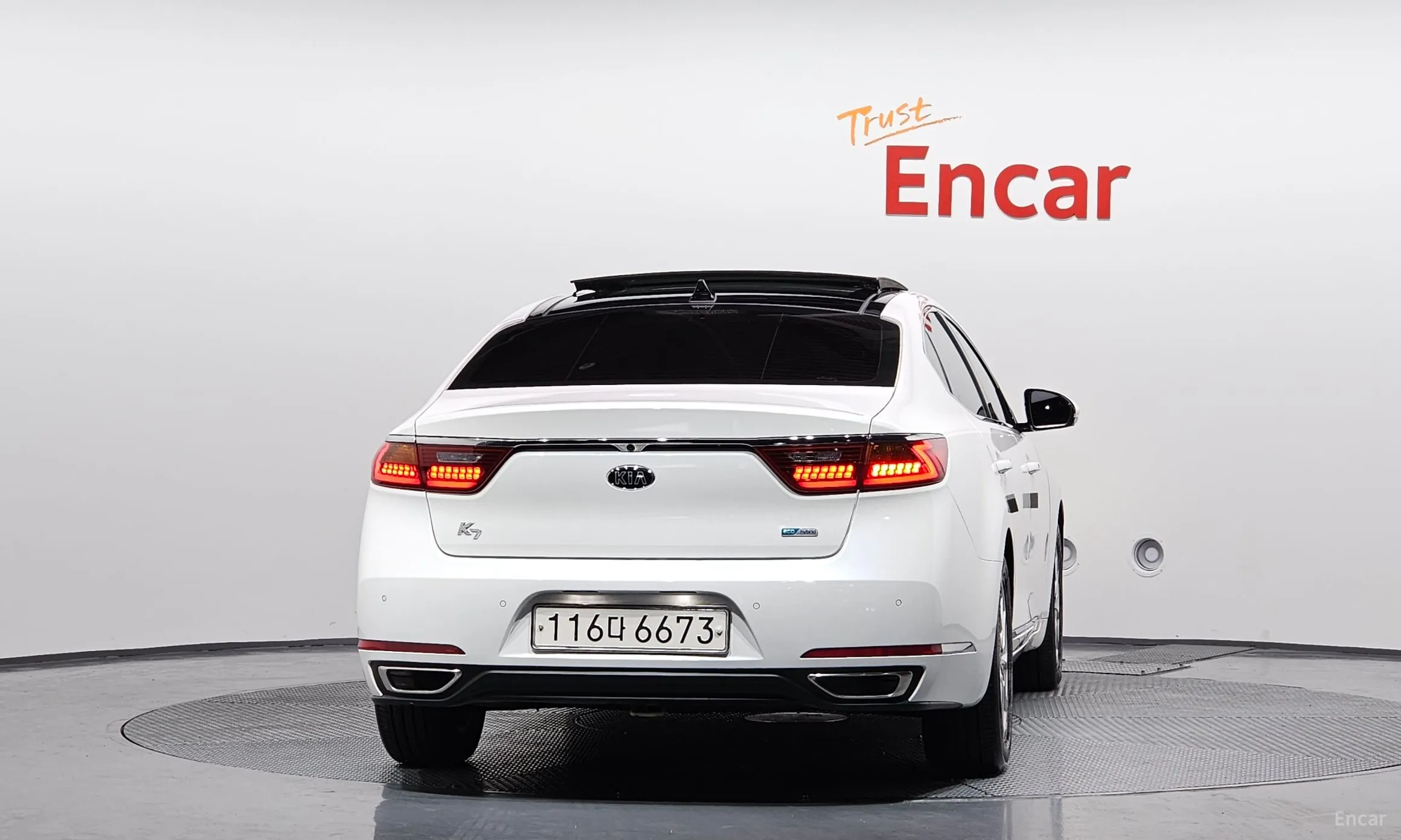 Kia K7 Hybrid превью 3