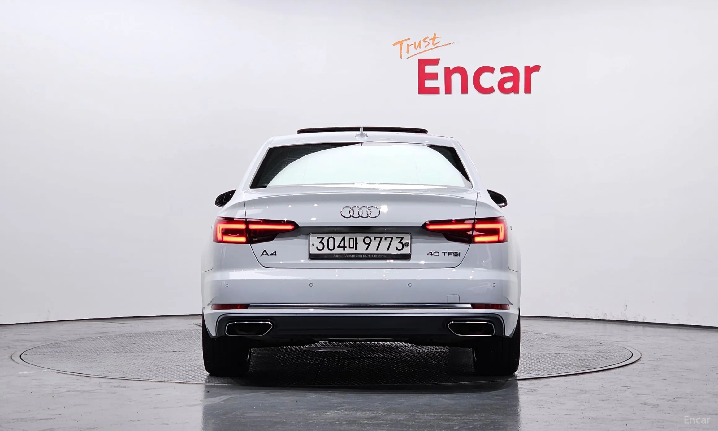 Audi A4 (B9) превью 3