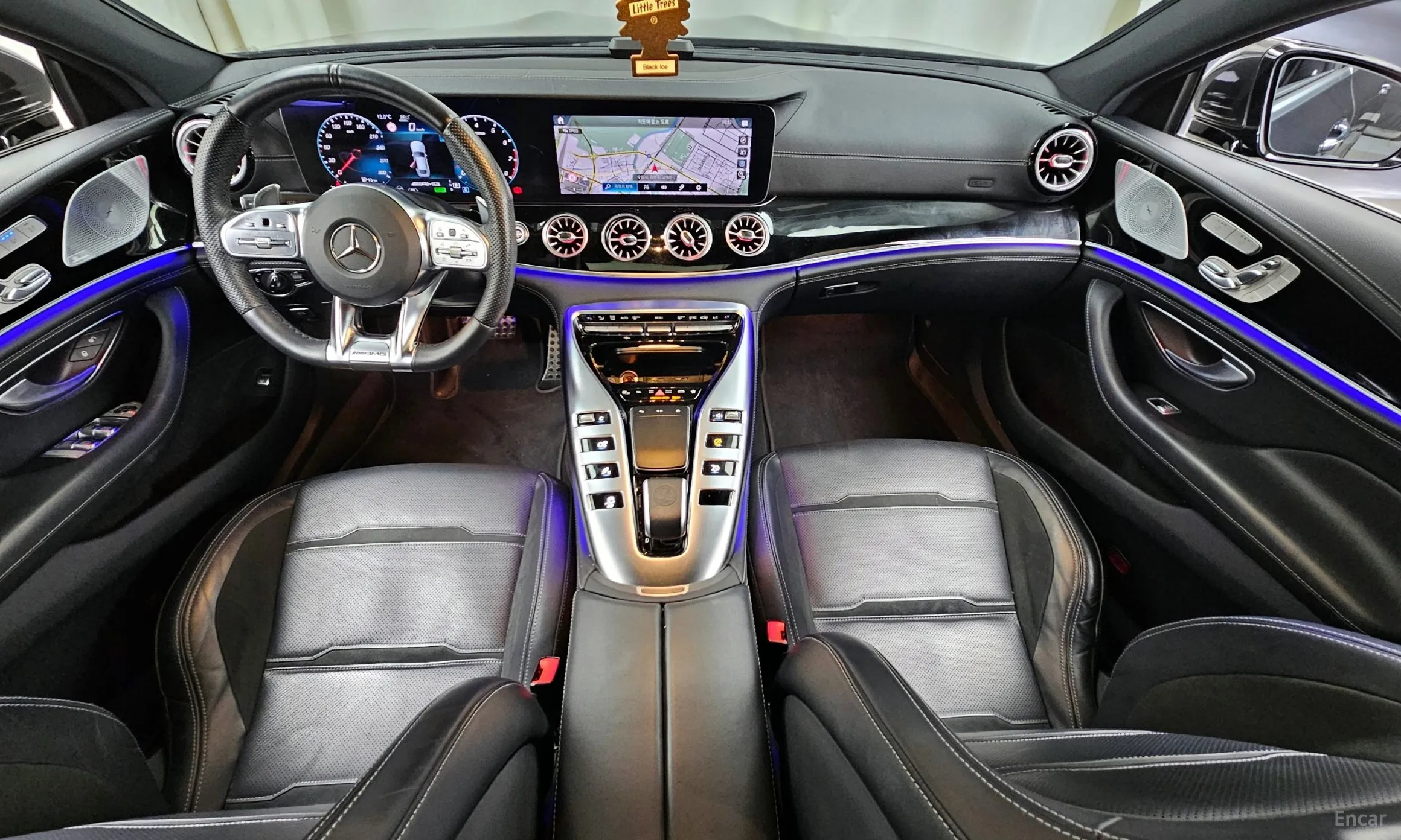 Mercedes Benz AMG GT превью 4
