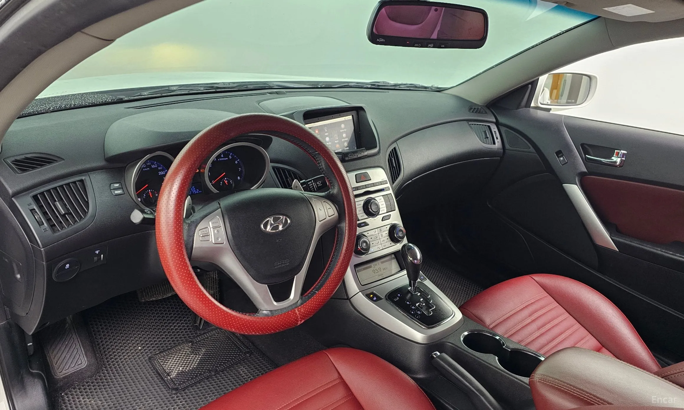 Hyundai Genesis Coupe превью 4