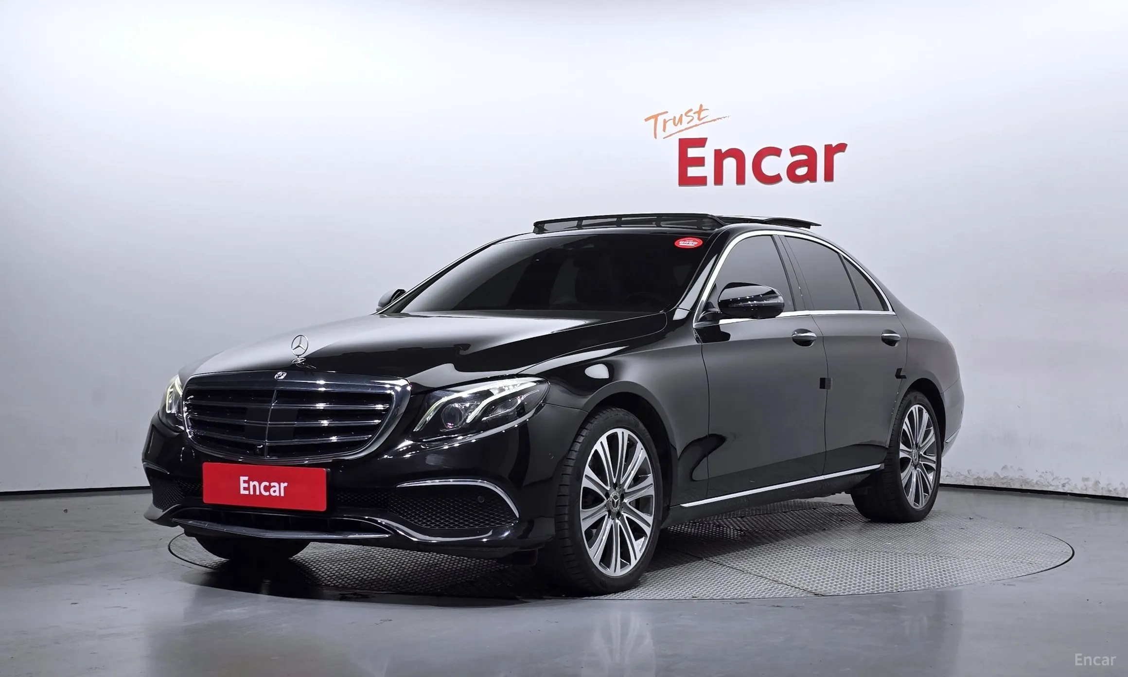 Mercedes Benz E-Class W213