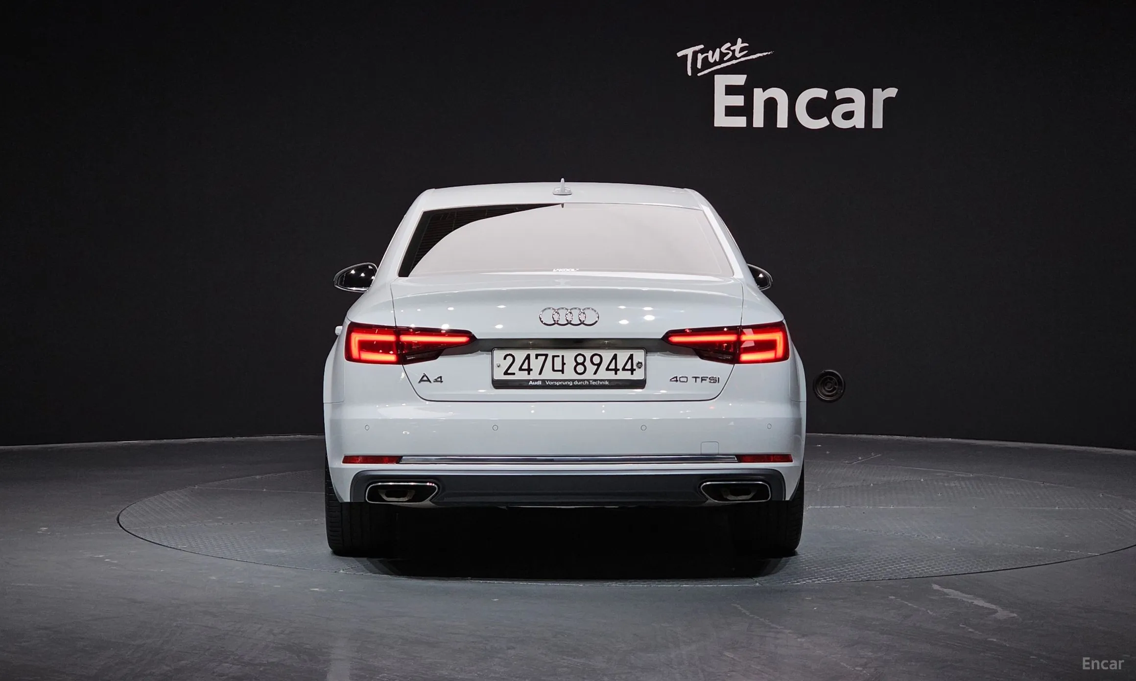Audi A4 (B9) превью 3
