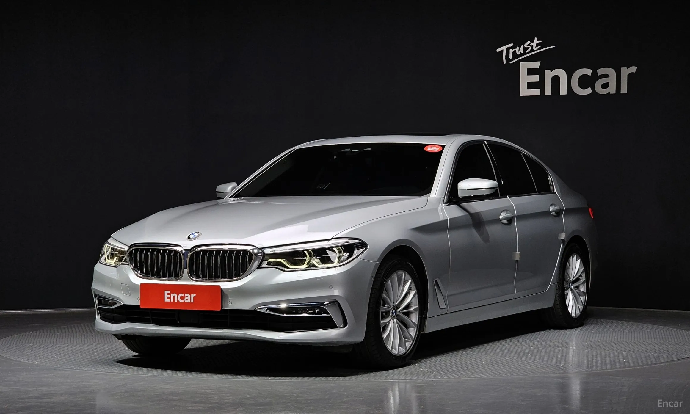 BMW 5 Series (G30)