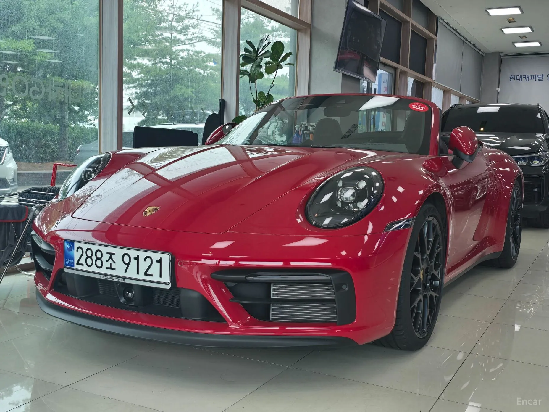 Porsche 911 (992)