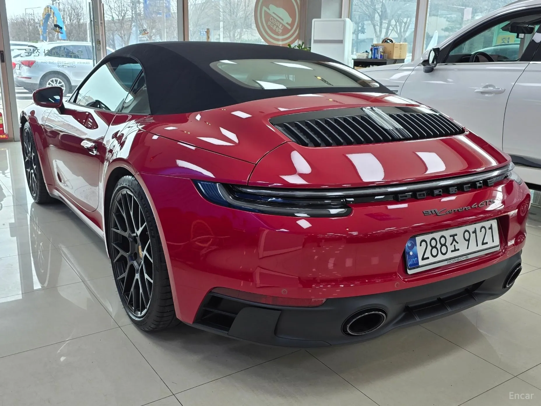 Porsche 911 (992) превью 3