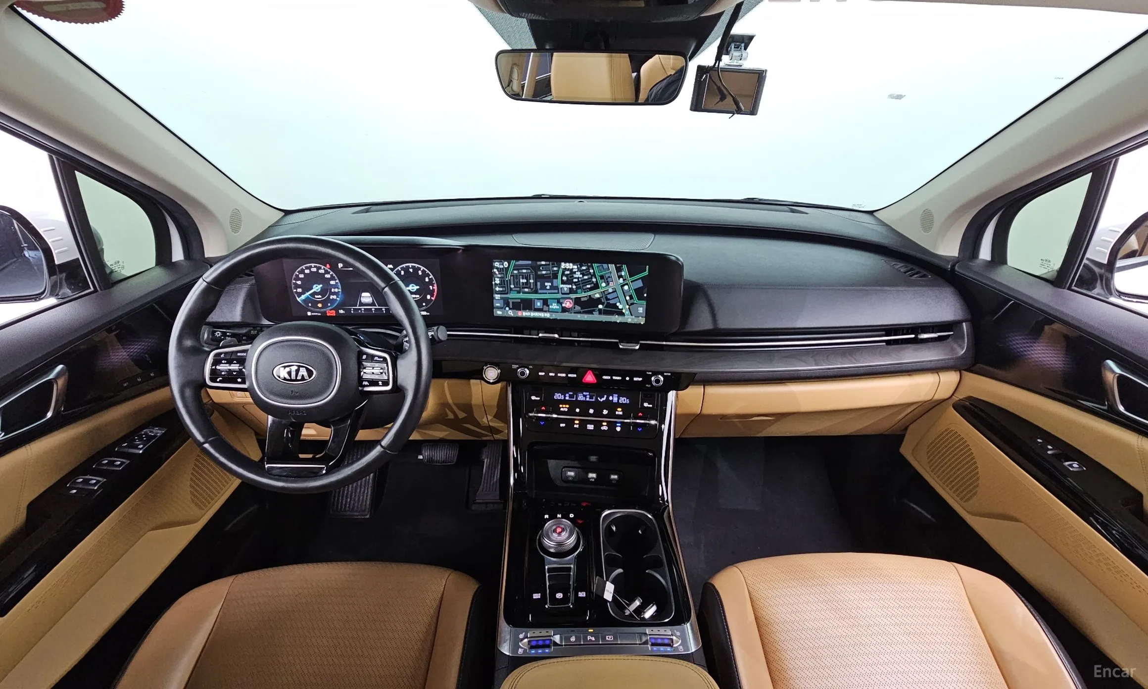 Kia Carnival Gen 4 превью 4