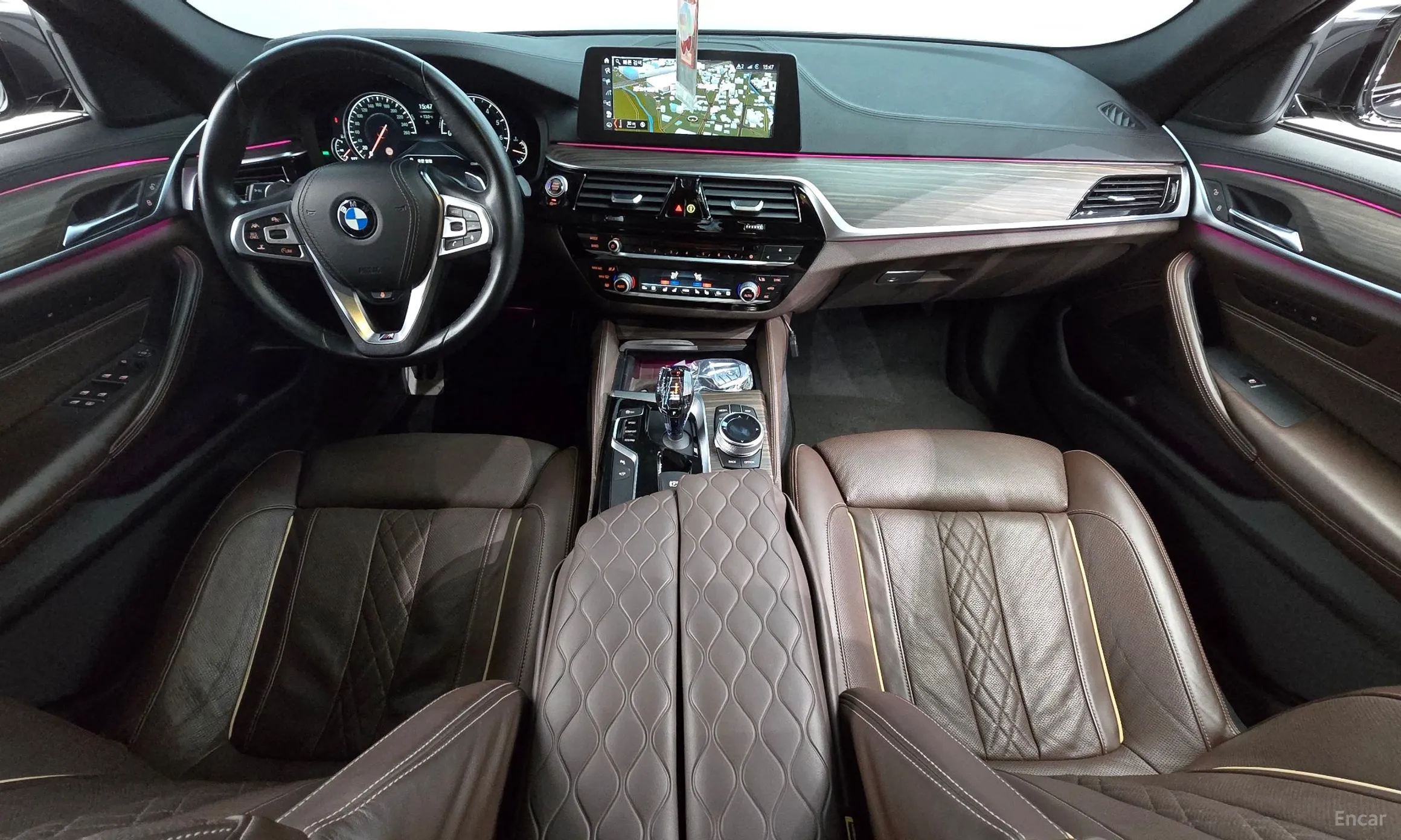 BMW 5 Series (G30) превью 4