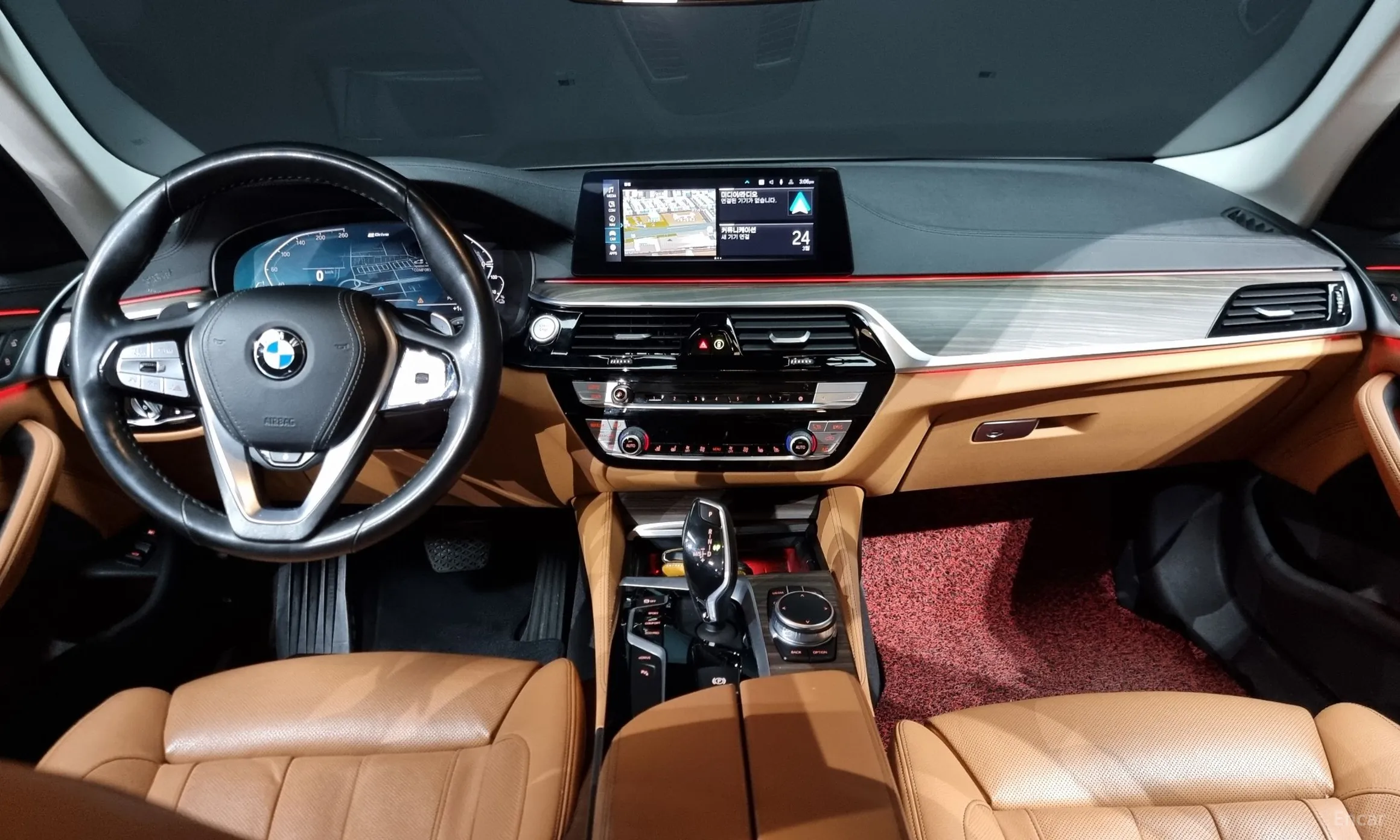 BMW 5 Series (G30) превью 4