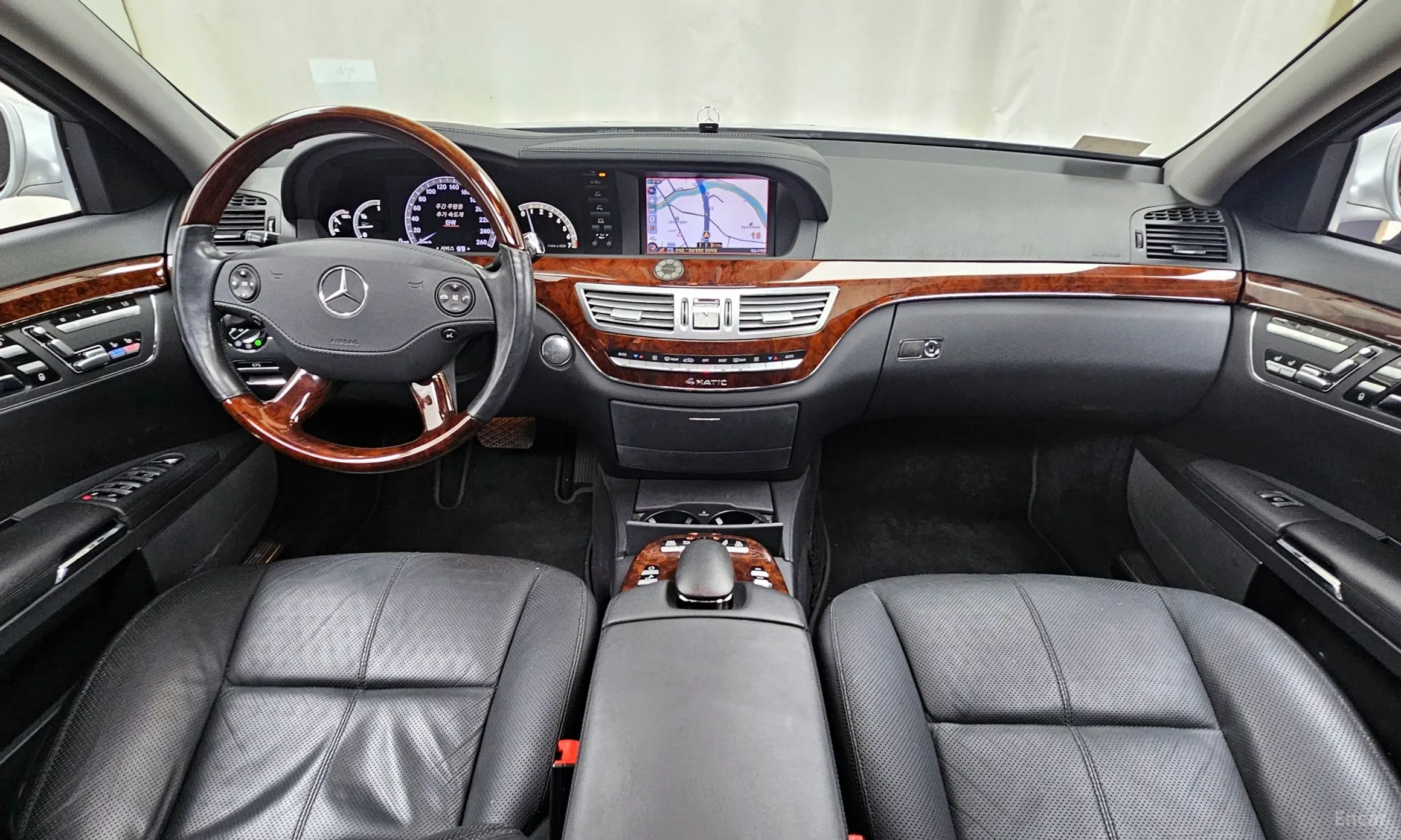 Mercedes Benz S-Class W221 превью 4