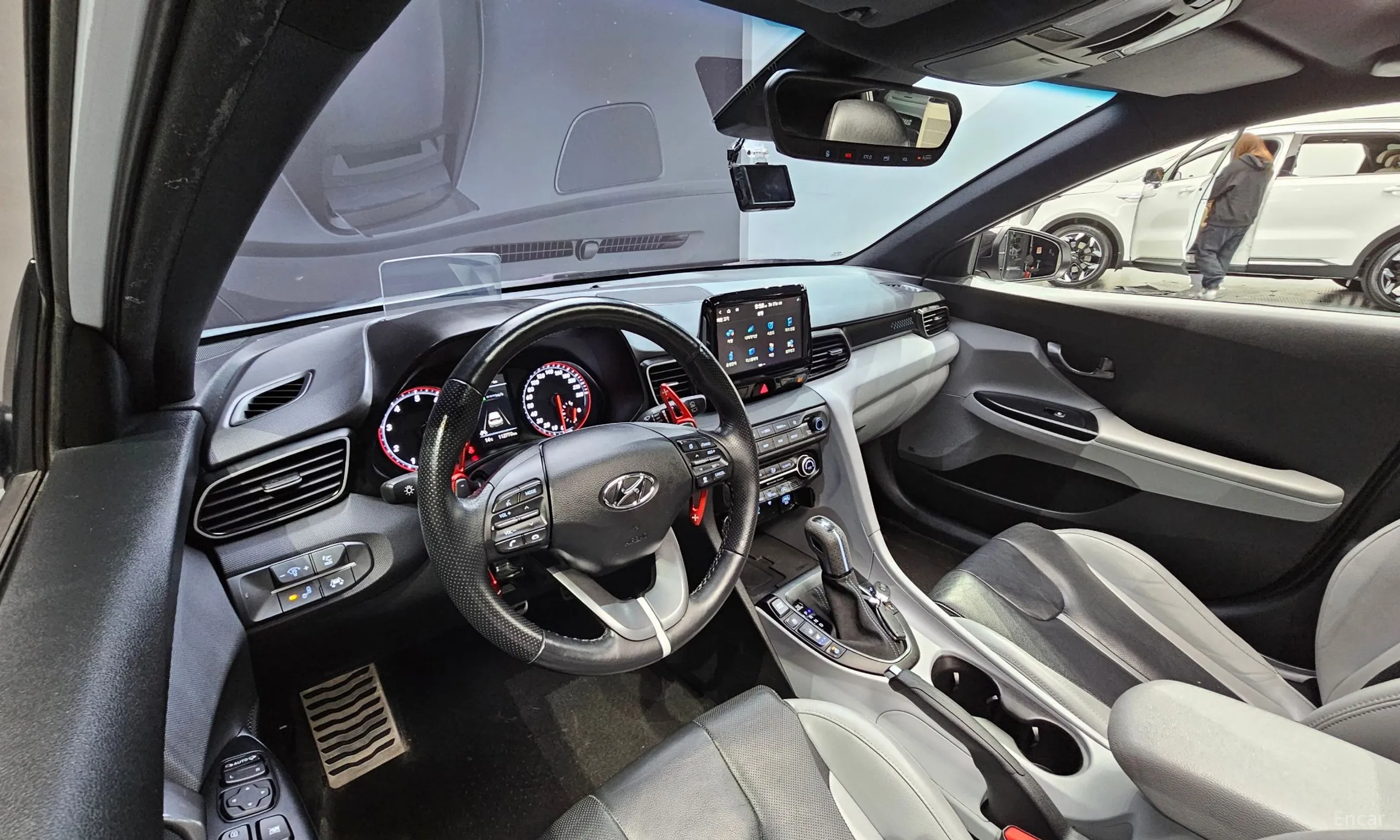 Hyundai Veloster (JS) превью 4