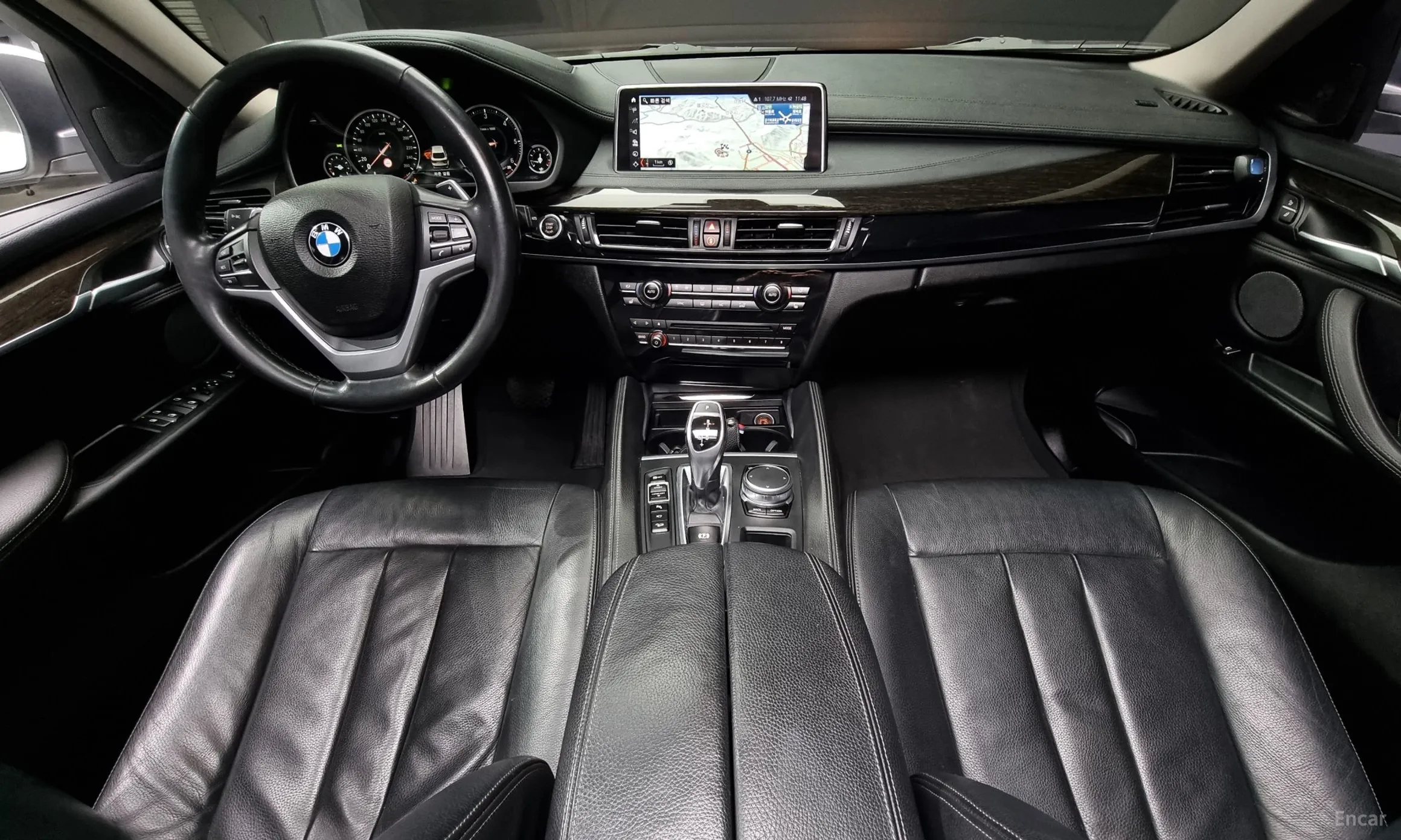 BMW X6 (F16) превью 4