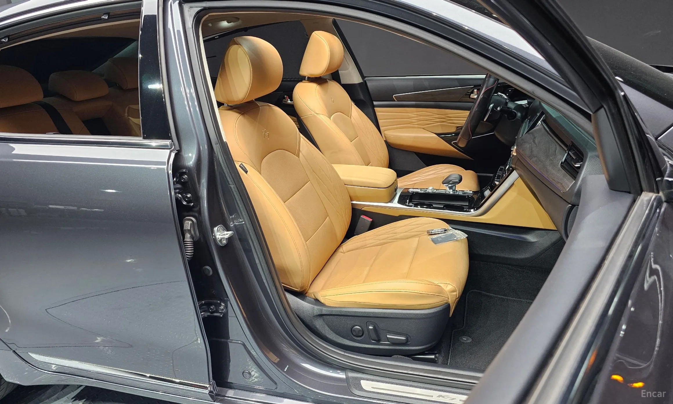 Kia K7 Premier превью 10