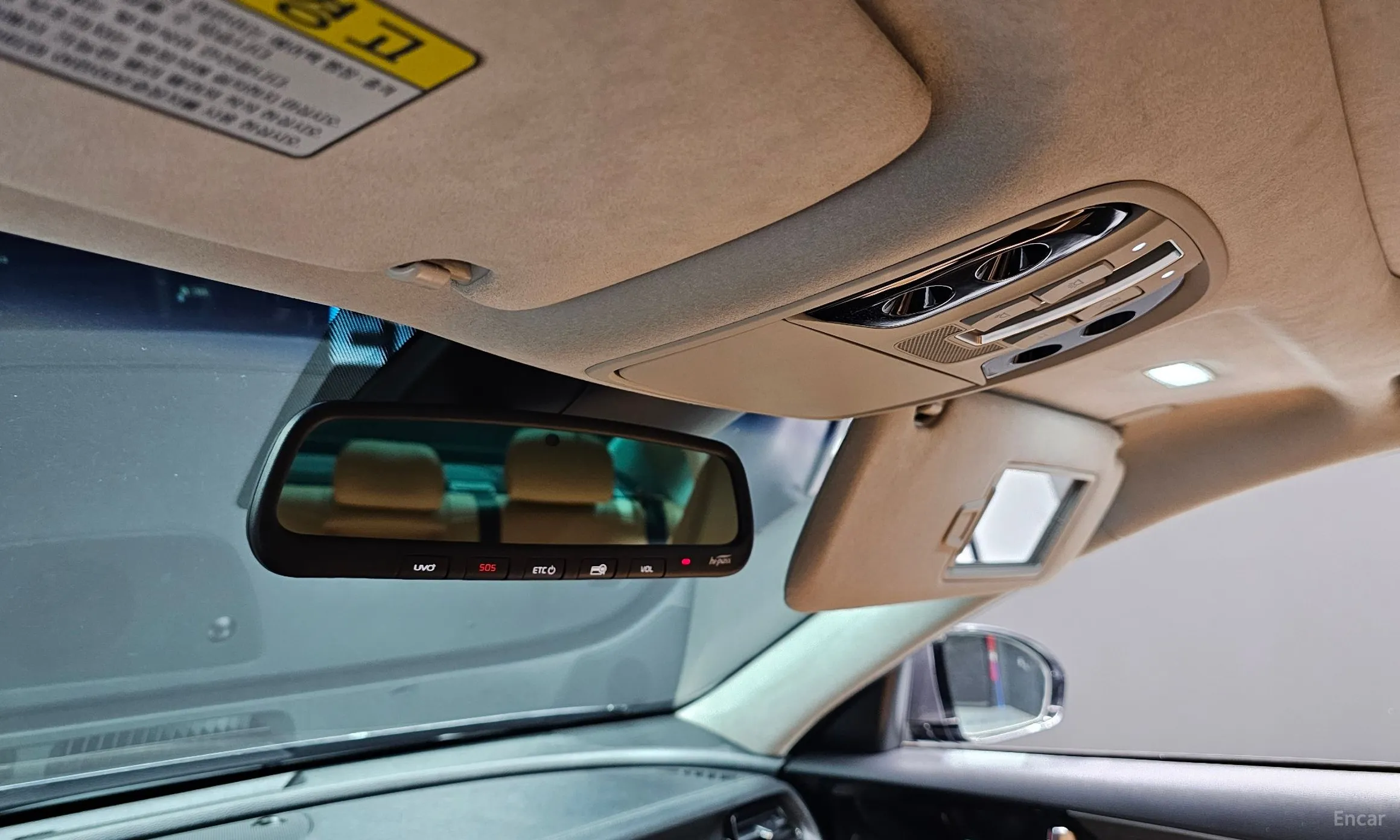 Kia K7 Premier превью 17