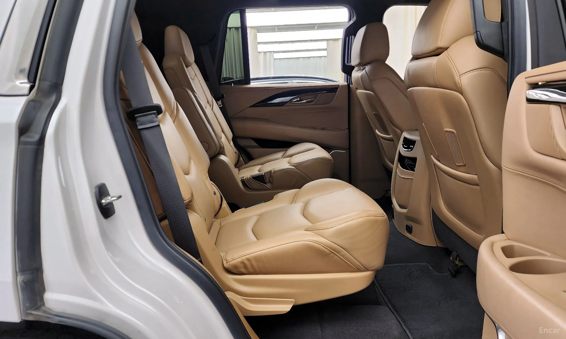 Cadillac Escalade превью 12