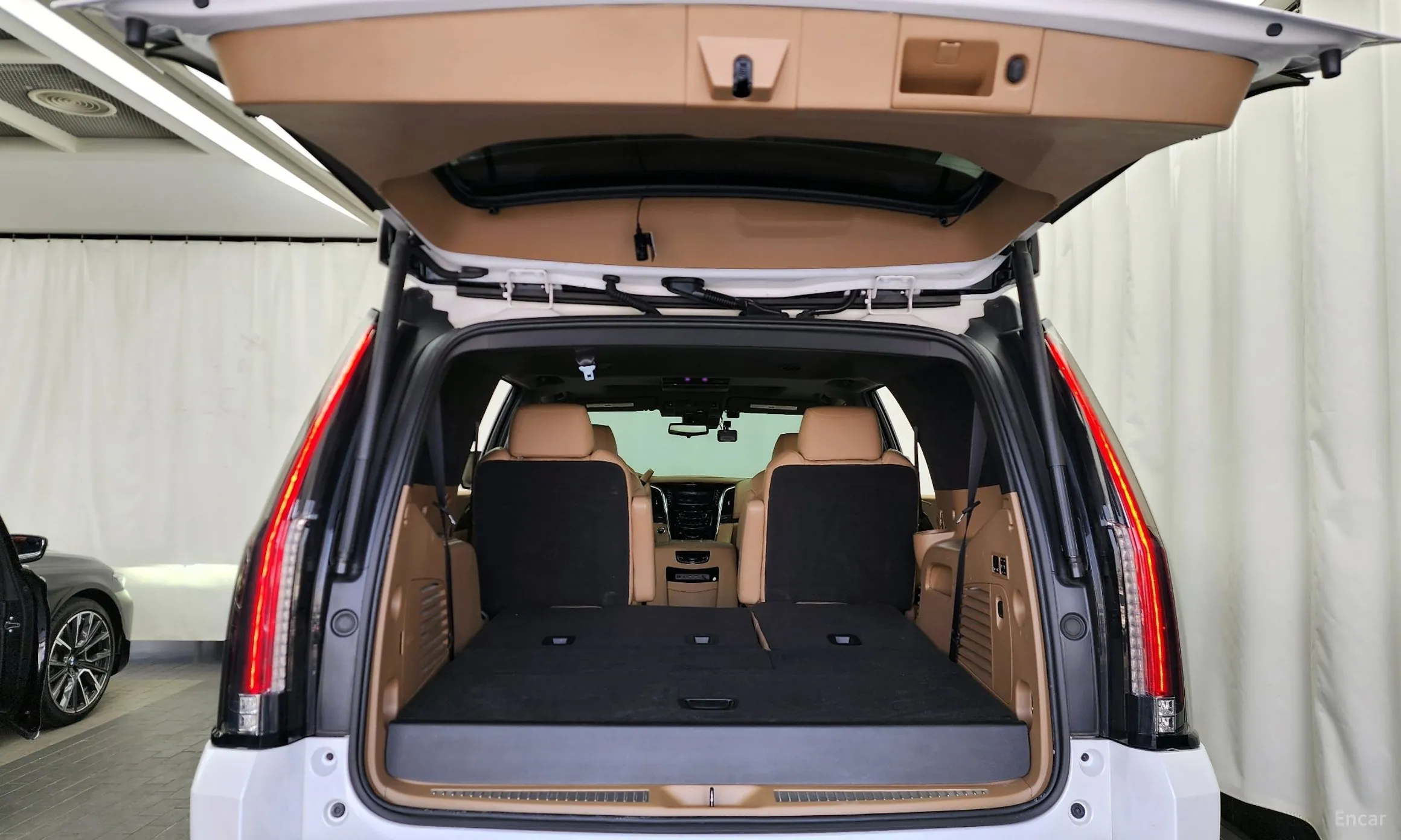 Cadillac Escalade превью 20