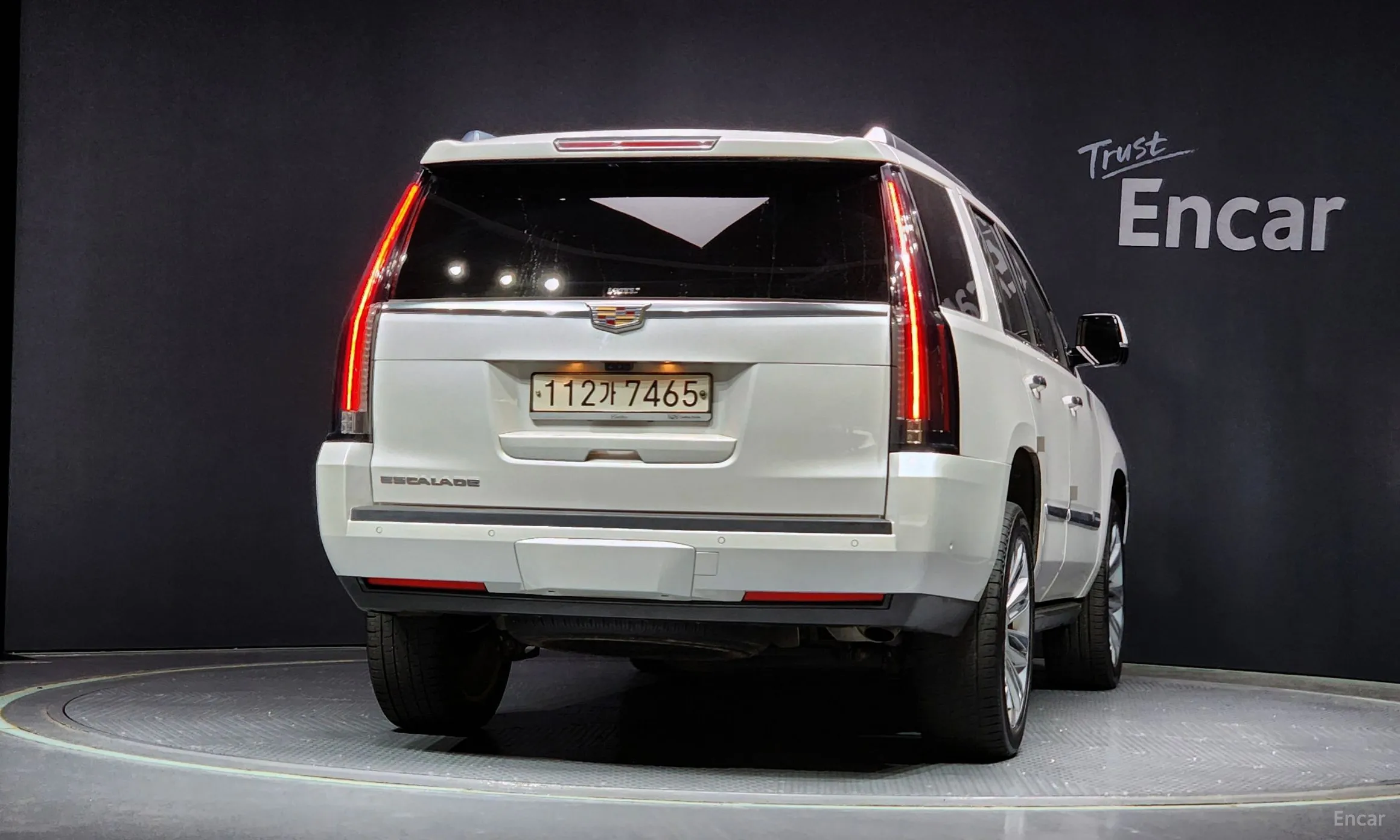 Cadillac Escalade превью 4