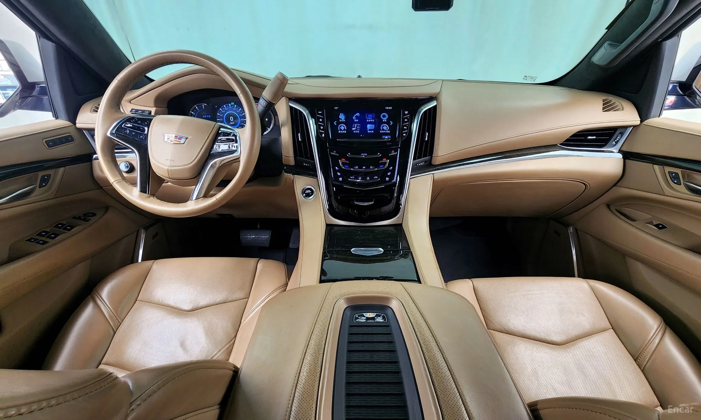 Cadillac Escalade превью 7