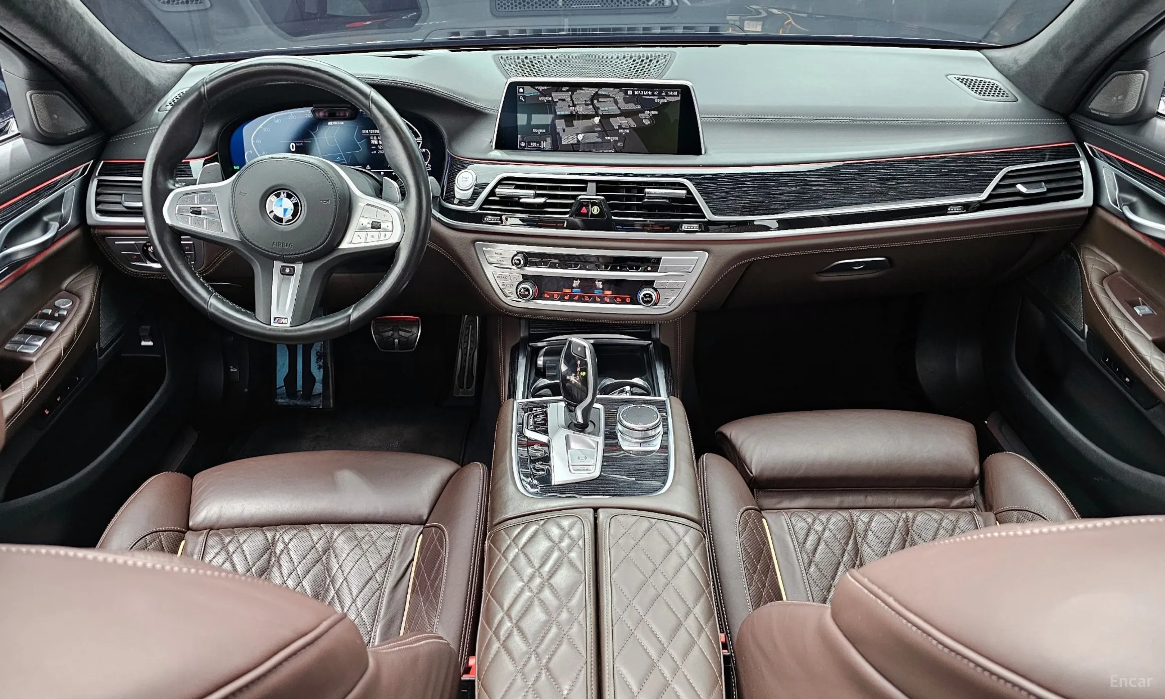 BMW 7 Series (G11) превью 4