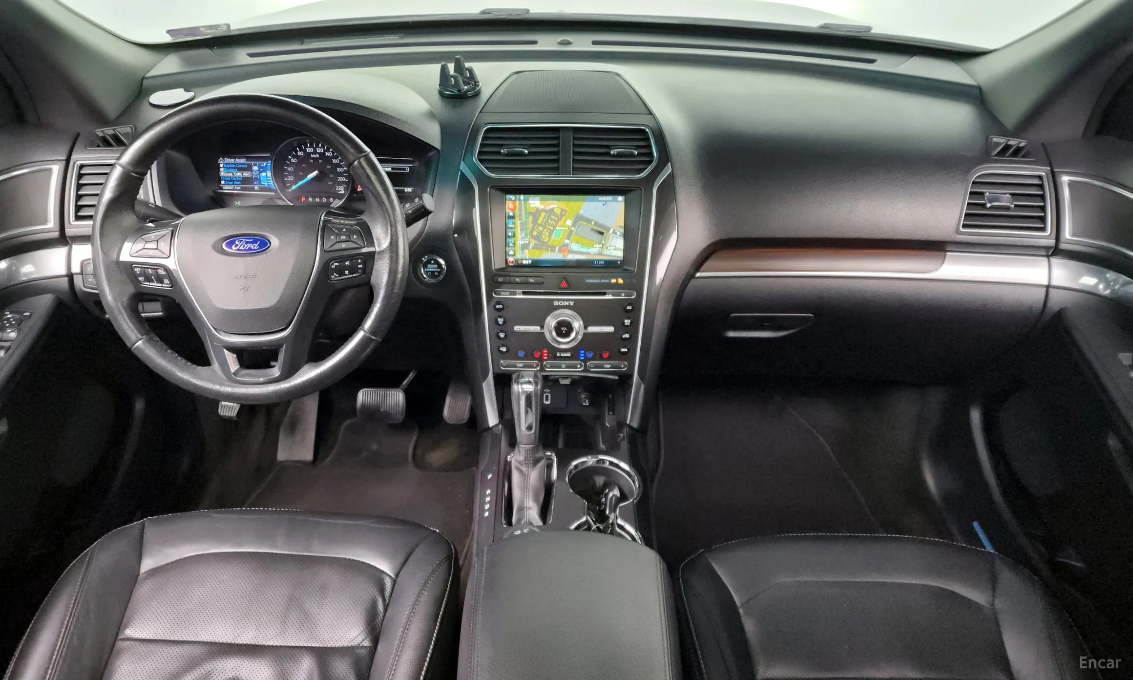 Ford Explorer превью 7