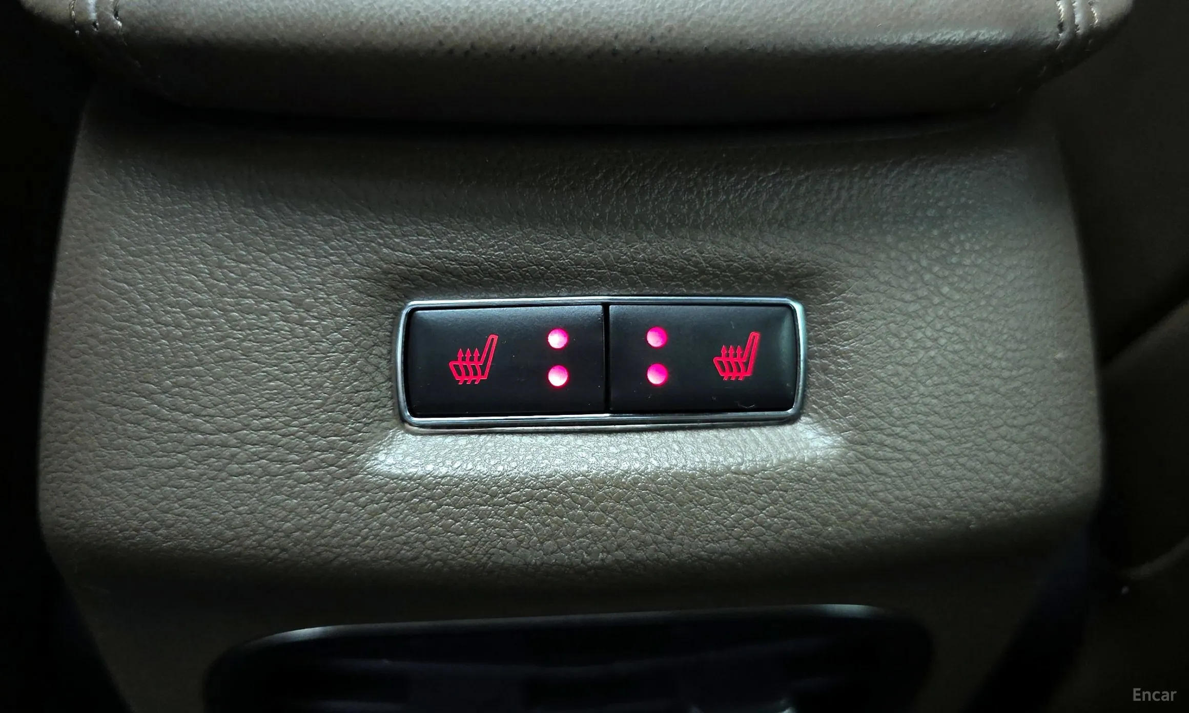 Lincoln MKC превью 18