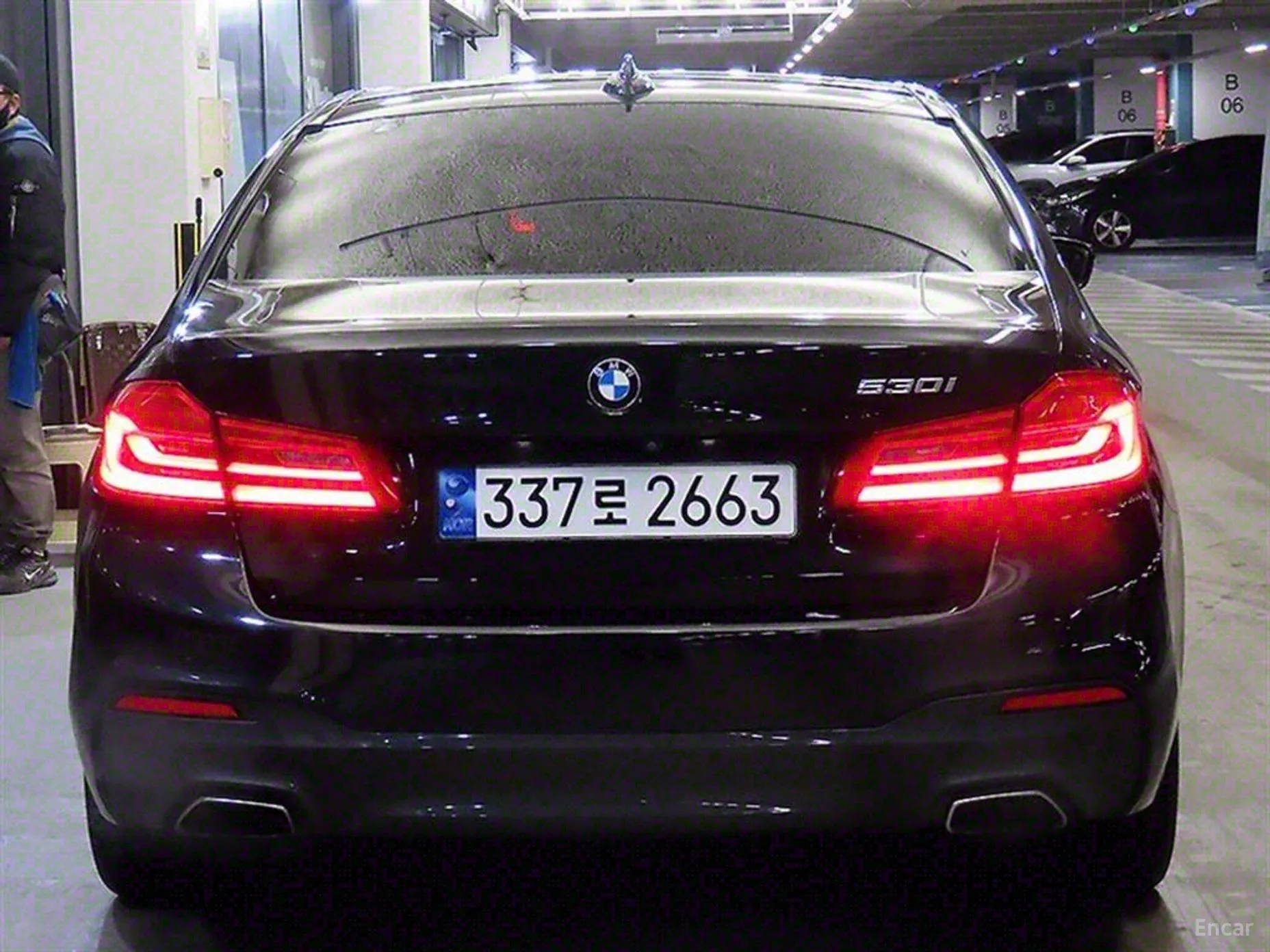 BMW 5 Series (G30) превью 3