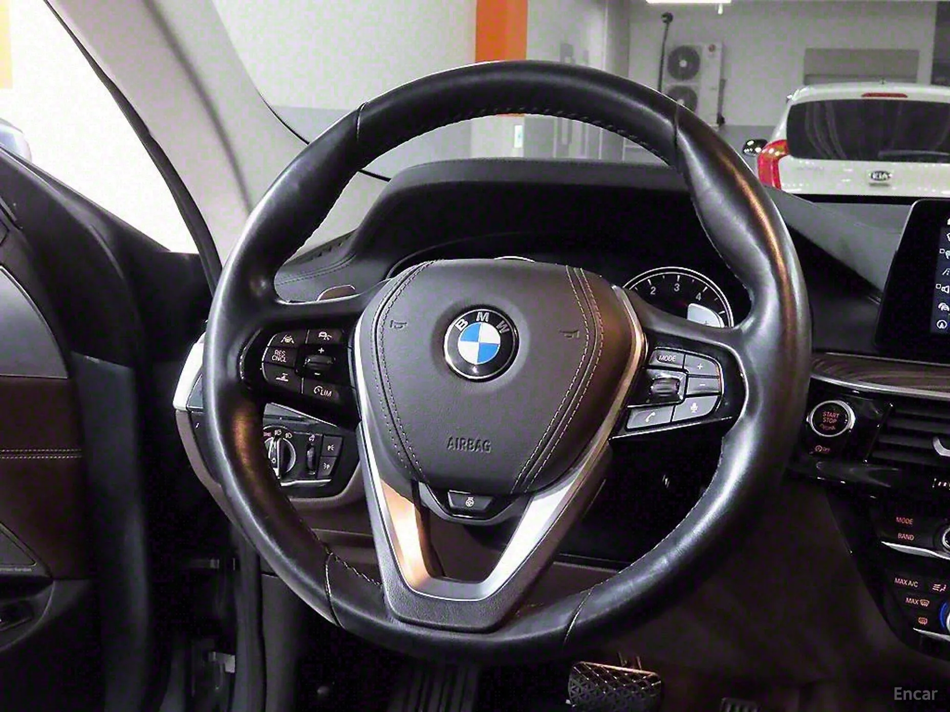 BMW 6-Series GT (G32) превью 4