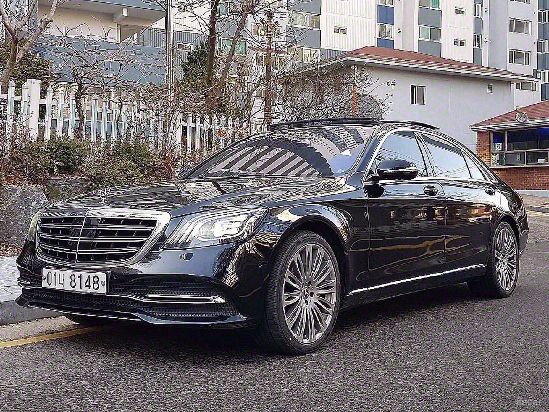 Mercedes Benz S-Class W222