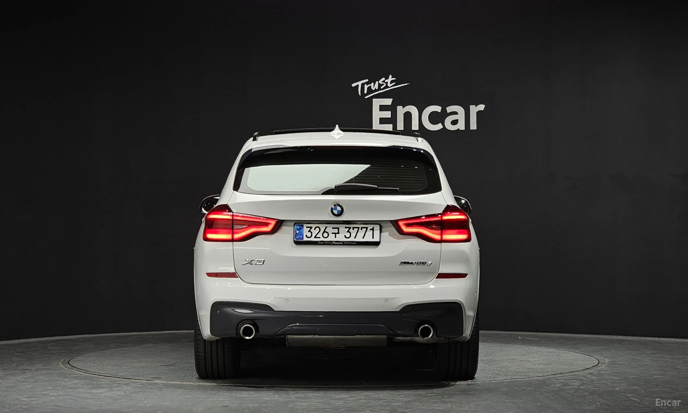 BMW X3 (G01) превью 3