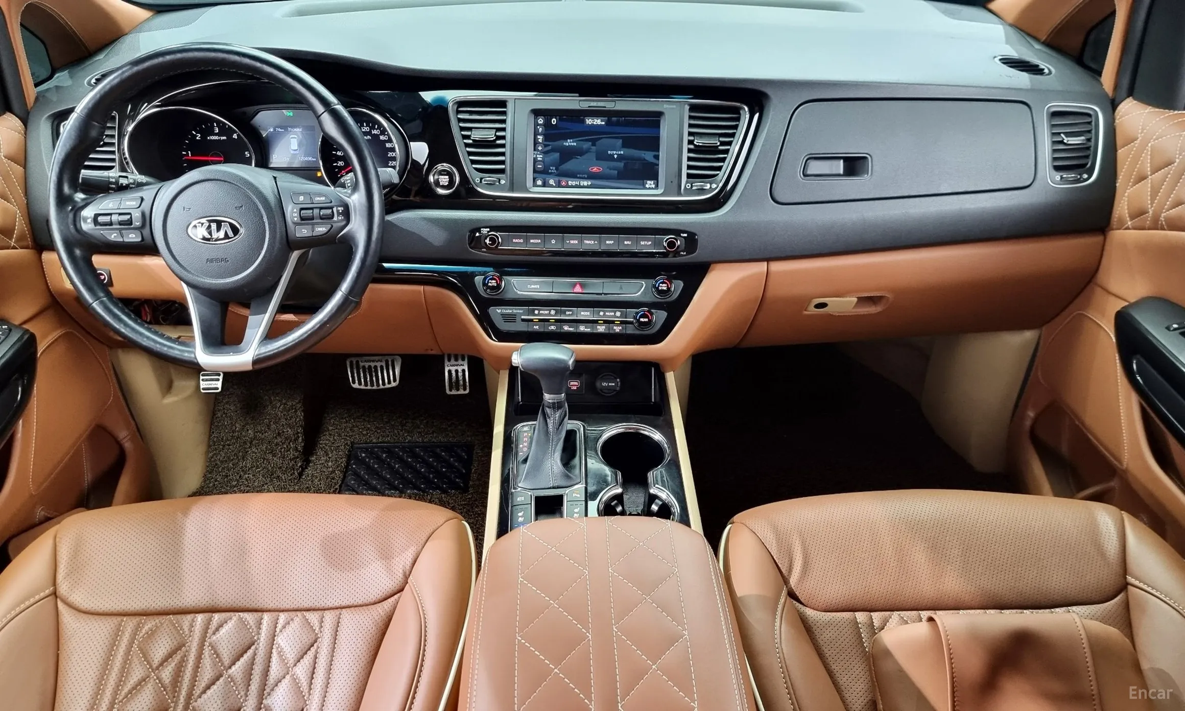 Kia Carnival превью 4