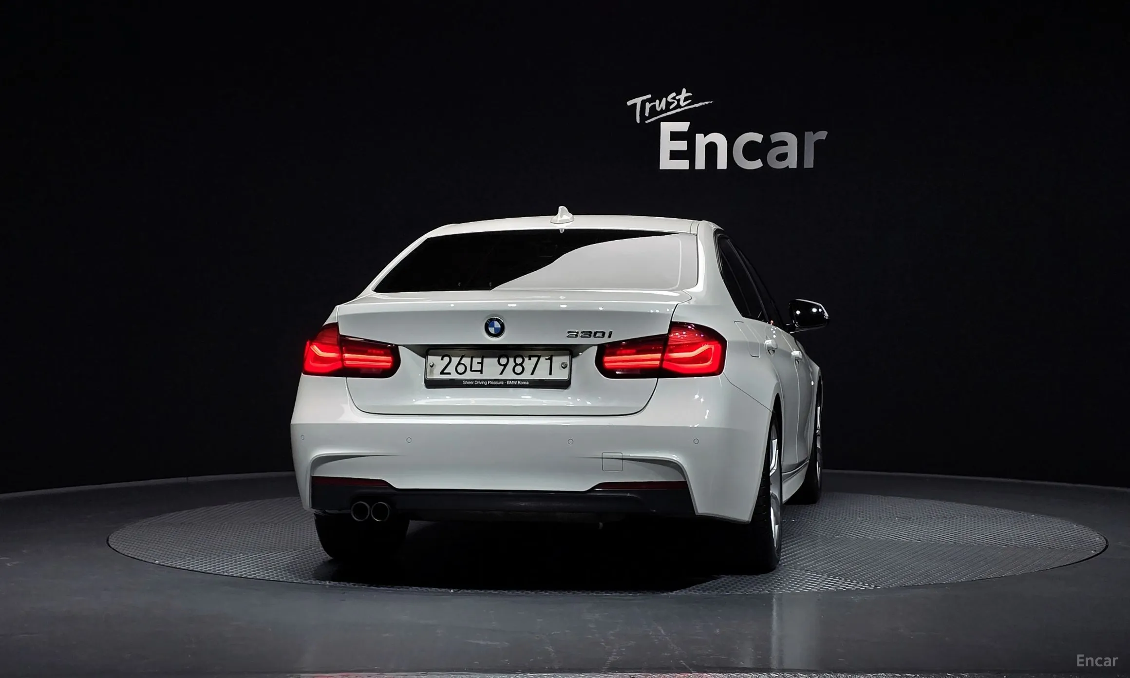 BMW 3 Series (F30) превью 3