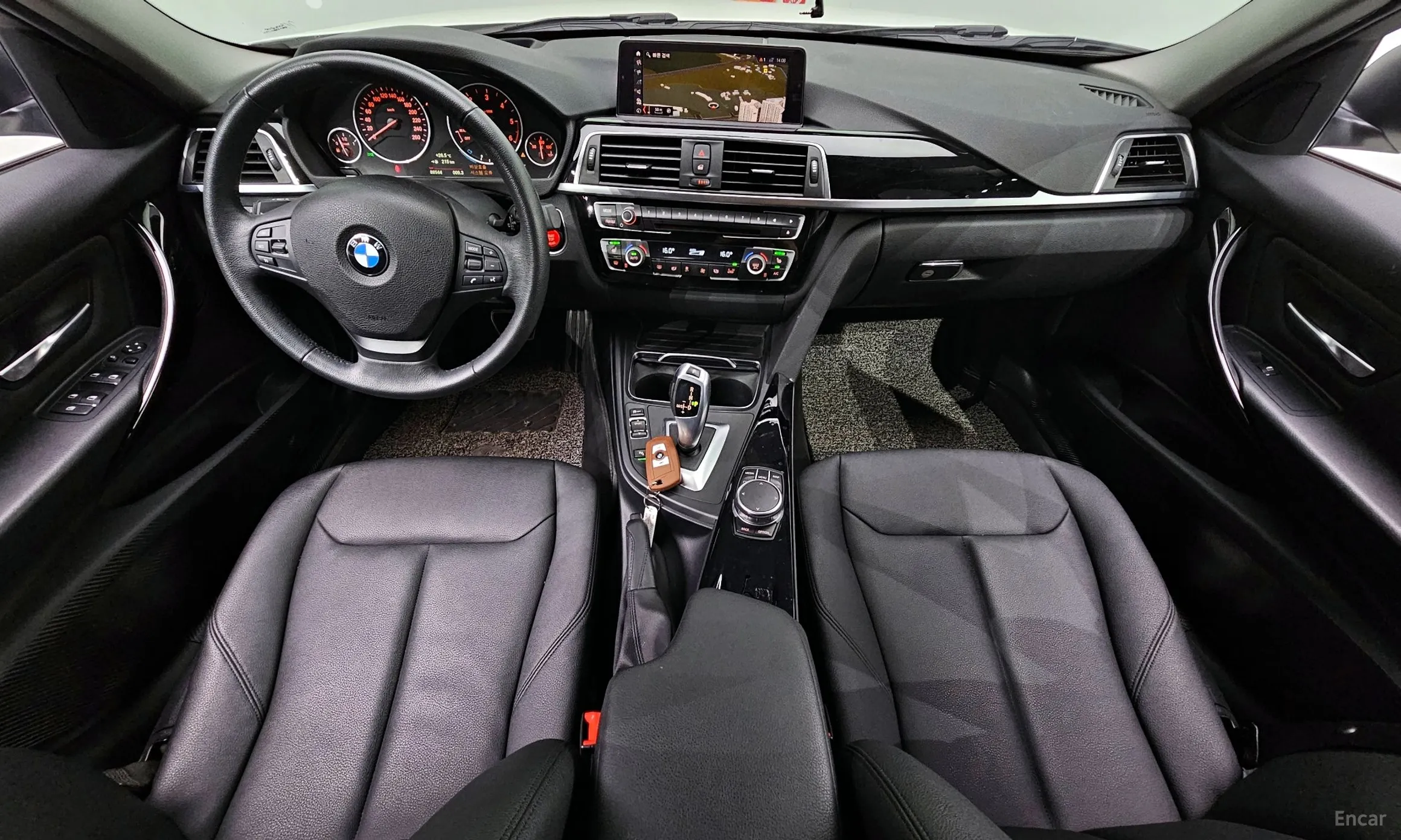 BMW 3 Series (F30) превью 4