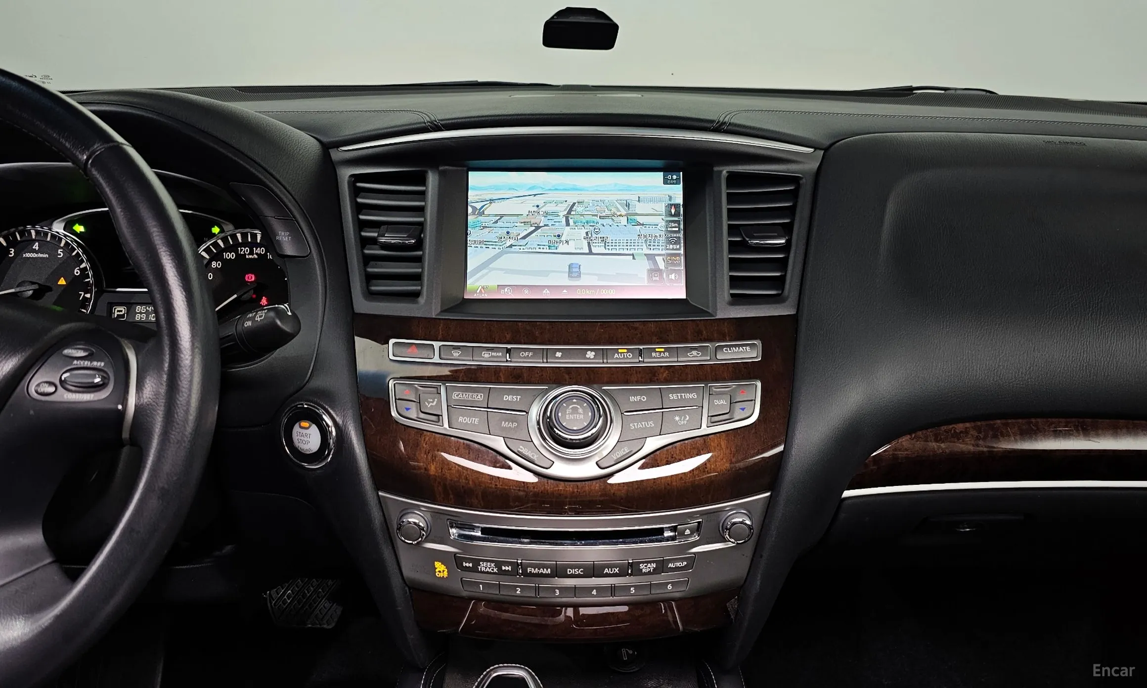 Infiniti QX60 превью 14