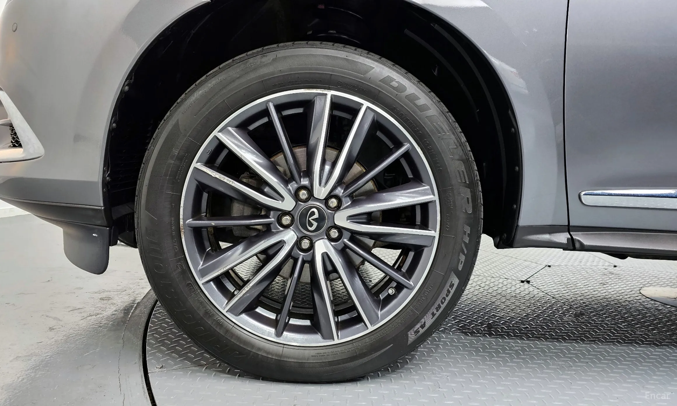 Infiniti QX60 превью 5