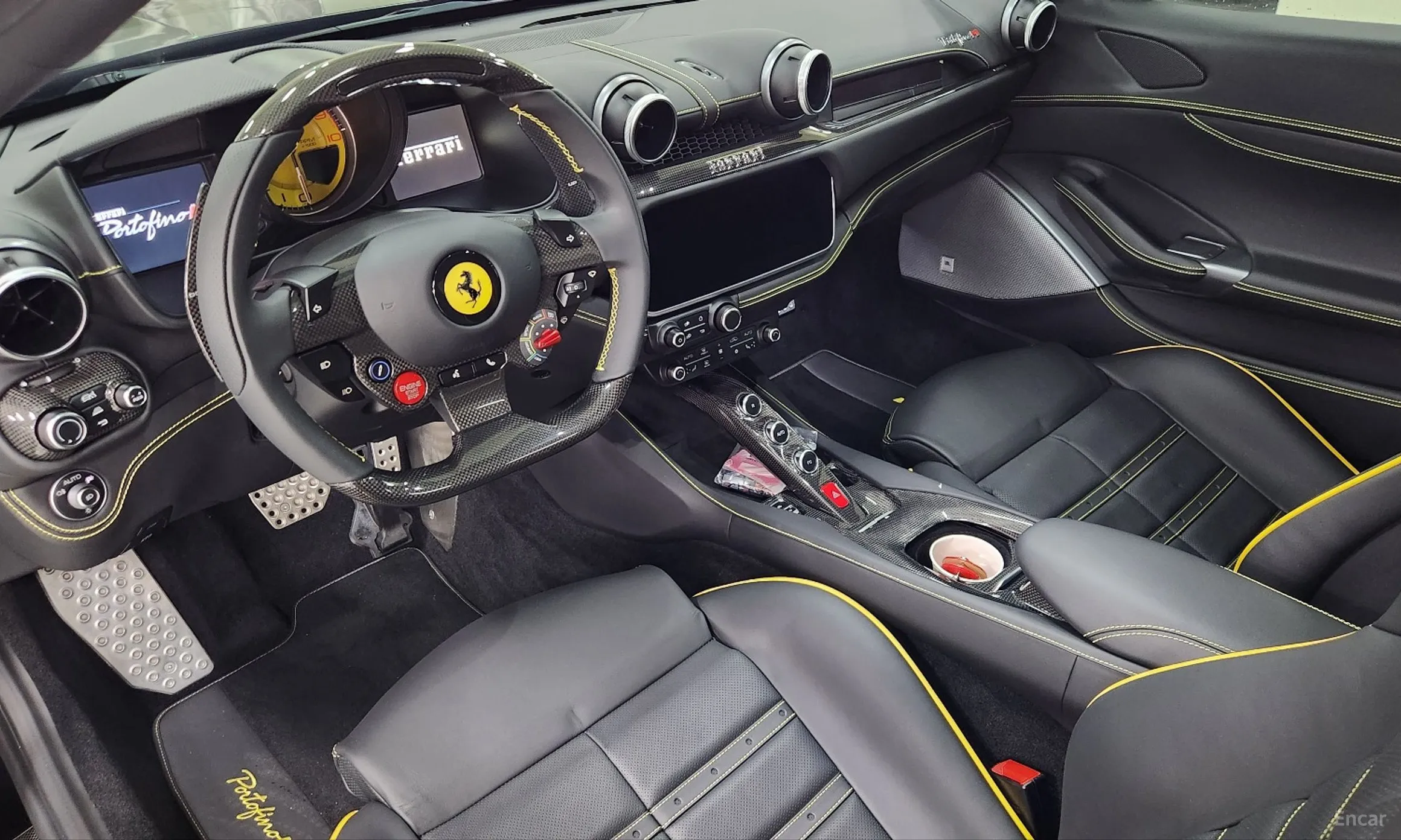 Ferrari Portofino превью 14