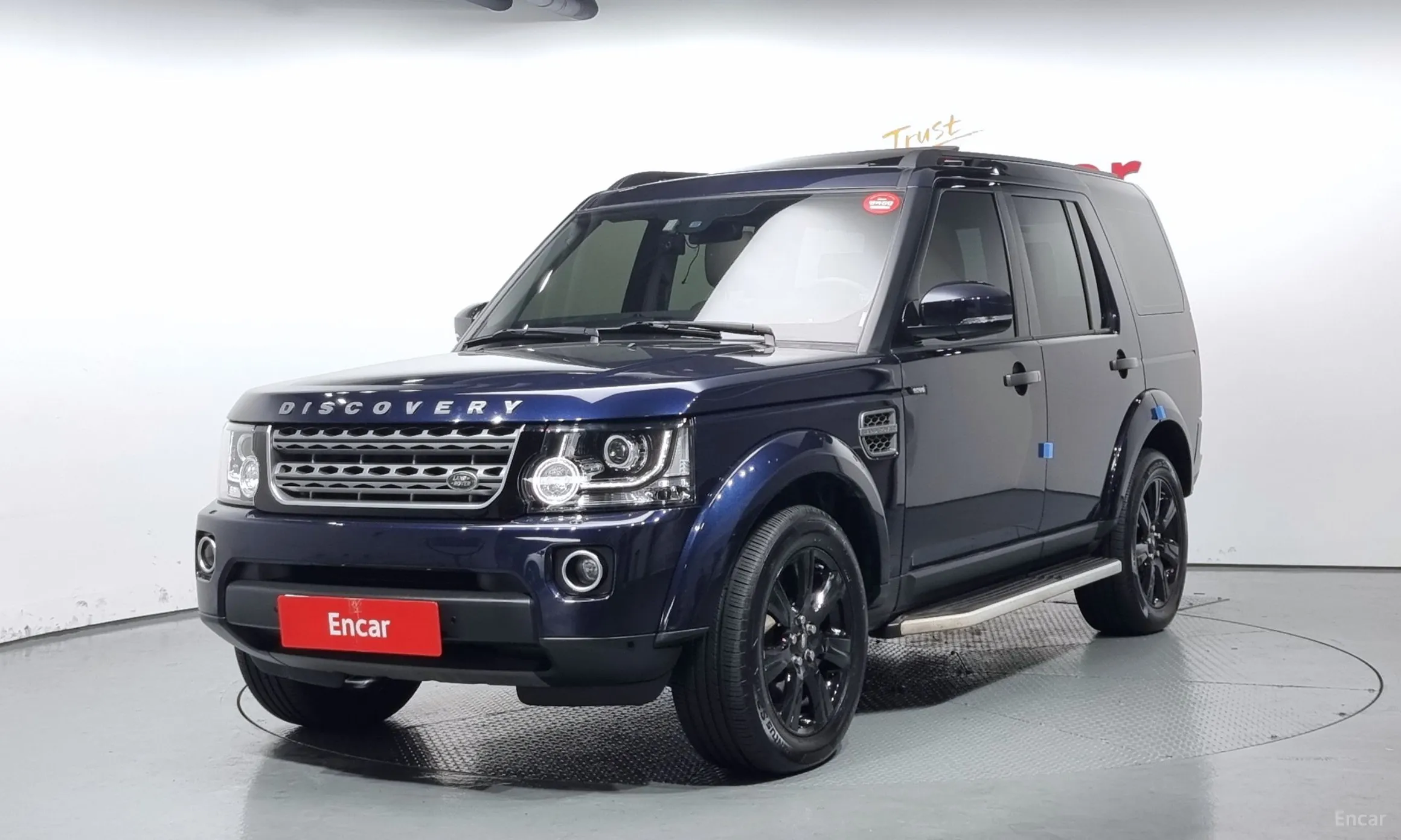 Land Rover Discovery 4